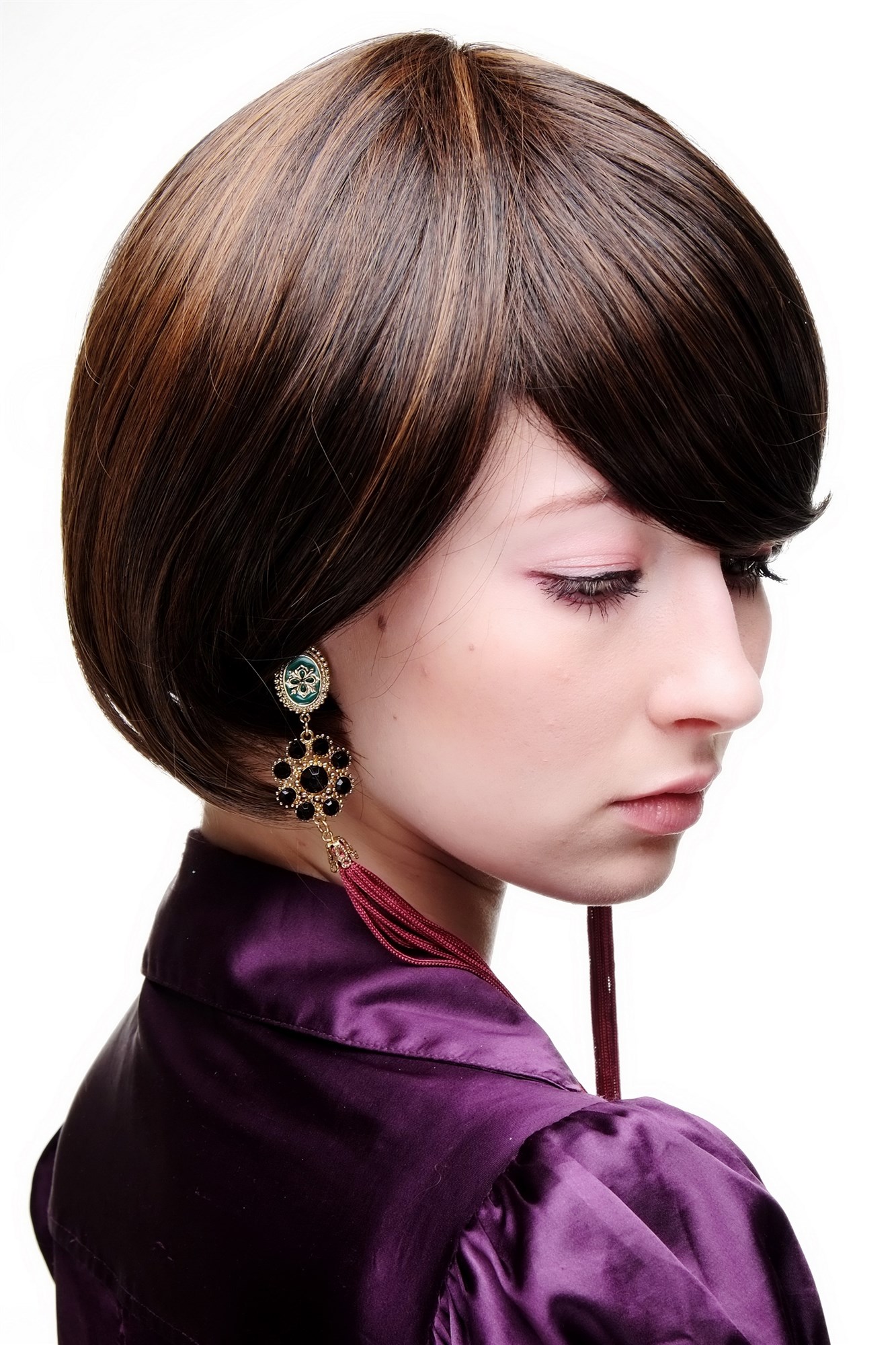 hochwertige Qualitätsperücken, Perücke mit Kurzhaarfrisur Bob Braun-Mix SA063-2T30, Ansicht 2, WIG ME UP: Ihr Perücken Online Shop glatte Tressen-Perücke mit Kopfhaut-Imitat Braun kurze Haare für Damen