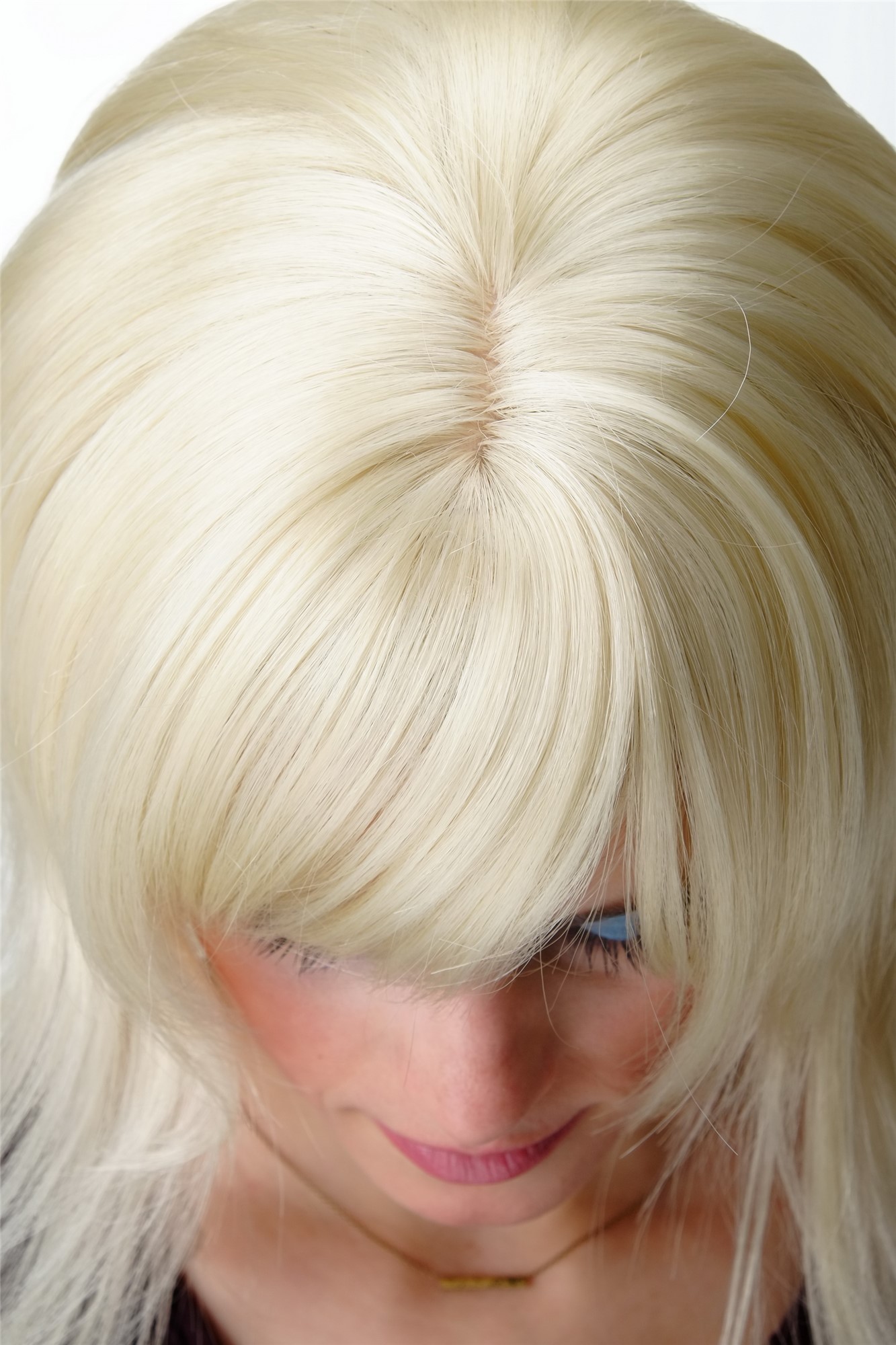 hochwertige Qualitätsperücken, Perücke Pony lang leicht wellig Platinblond GFW242-613, Ansicht 5, WIG ME UP: Ihr Perücken Online Shop wellige Tressen-Perücke mit Kopfhaut-Imitat Platinblond lange Haare für Damen