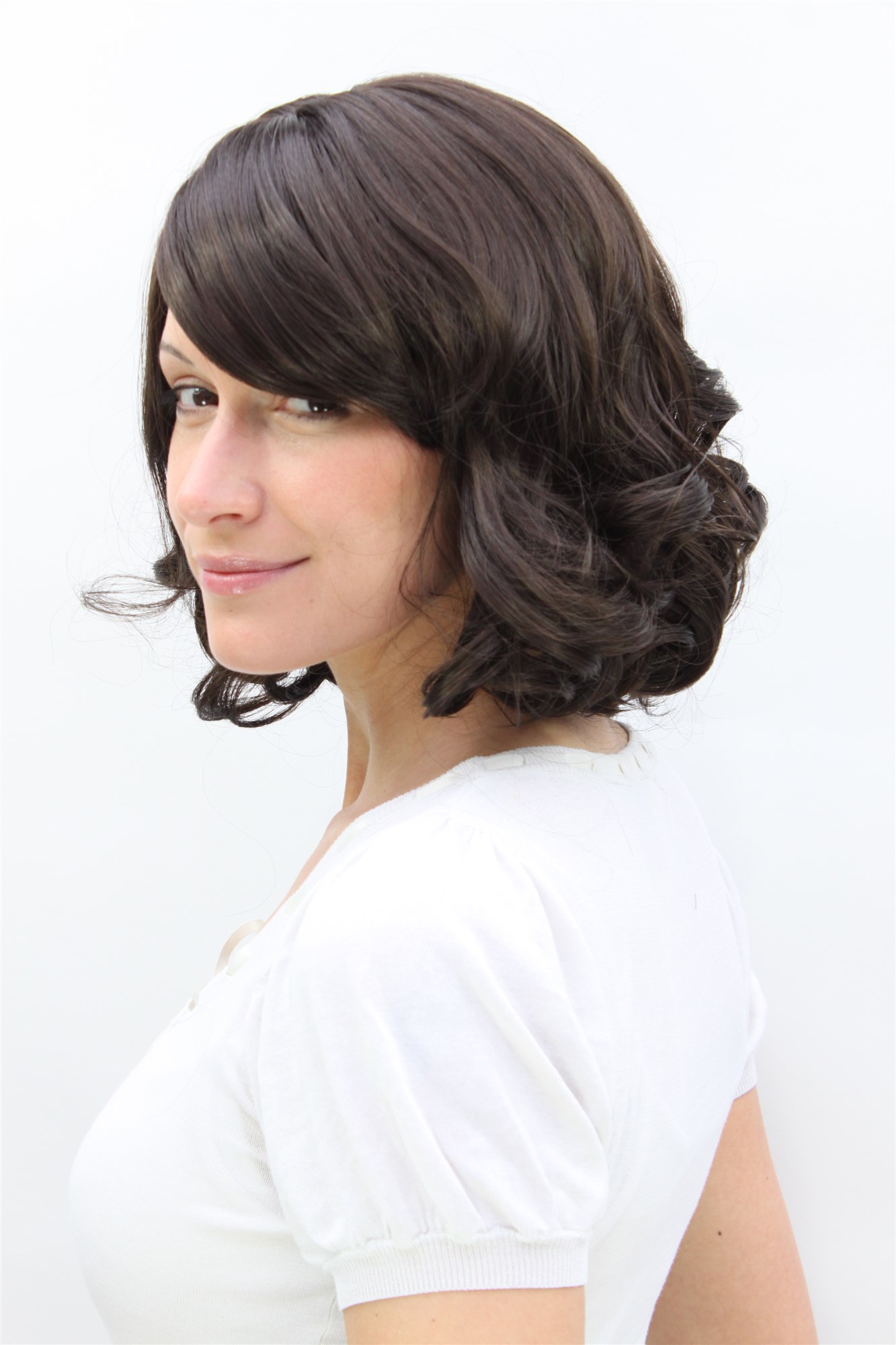 hochwertige Qualitätsperücken, Damen Perücke kurz Locken dunkelbraun A31-4, Ansicht 4, WIG ME UP: Ihr Perücken Online Shop lockige Tressen-Perücke mit Kopfhaut-Imitat Braun kurze Haare für Damen