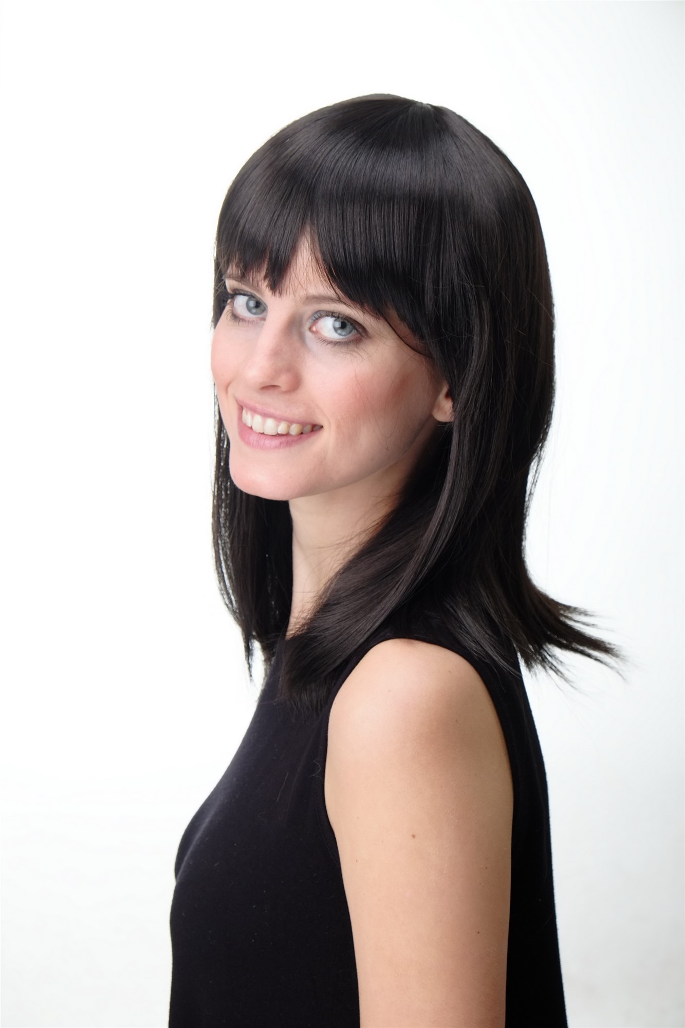 hochwertige Qualitätsperücken, Perücke schulterlang Pony glatt dunkelbraun 7122-4, Ansicht 2, WIG ME UP: Ihr Perücken Online Shop glatte Tressen-Perücke mit Kopfhaut-Imitat Braun schulterlange Haare für Damen