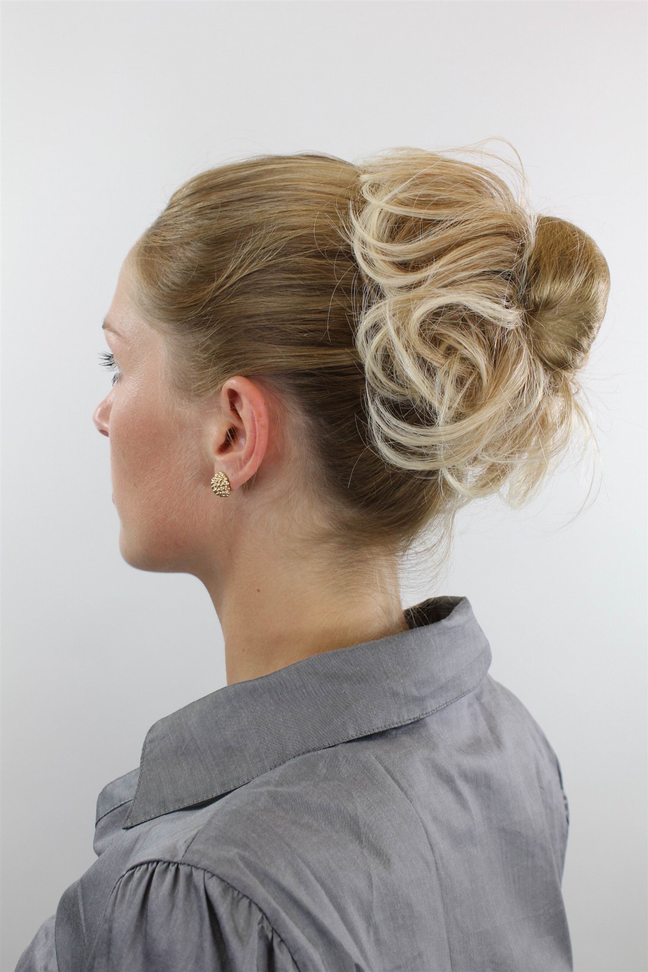 Scrunchie, blond mix, curled, short