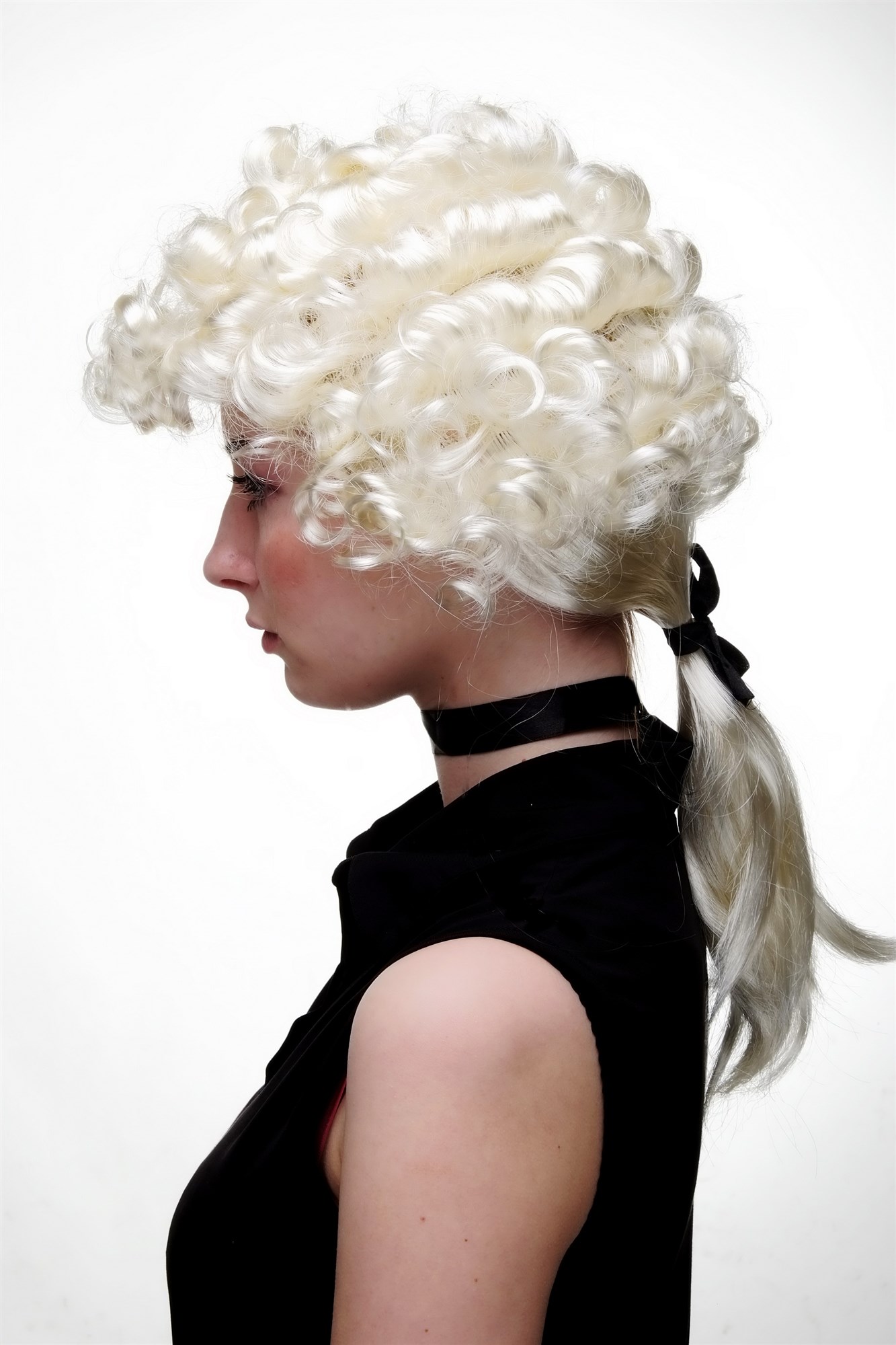 günstige Party Perücke, Party Perücke blond Zopf Richter hellblond Zopf Barock LM3053-613, Ansicht 3, WIG ME UP: Ihr Perücken Online Shop lockige Party Perücke blond schulterlange Haare für Herren