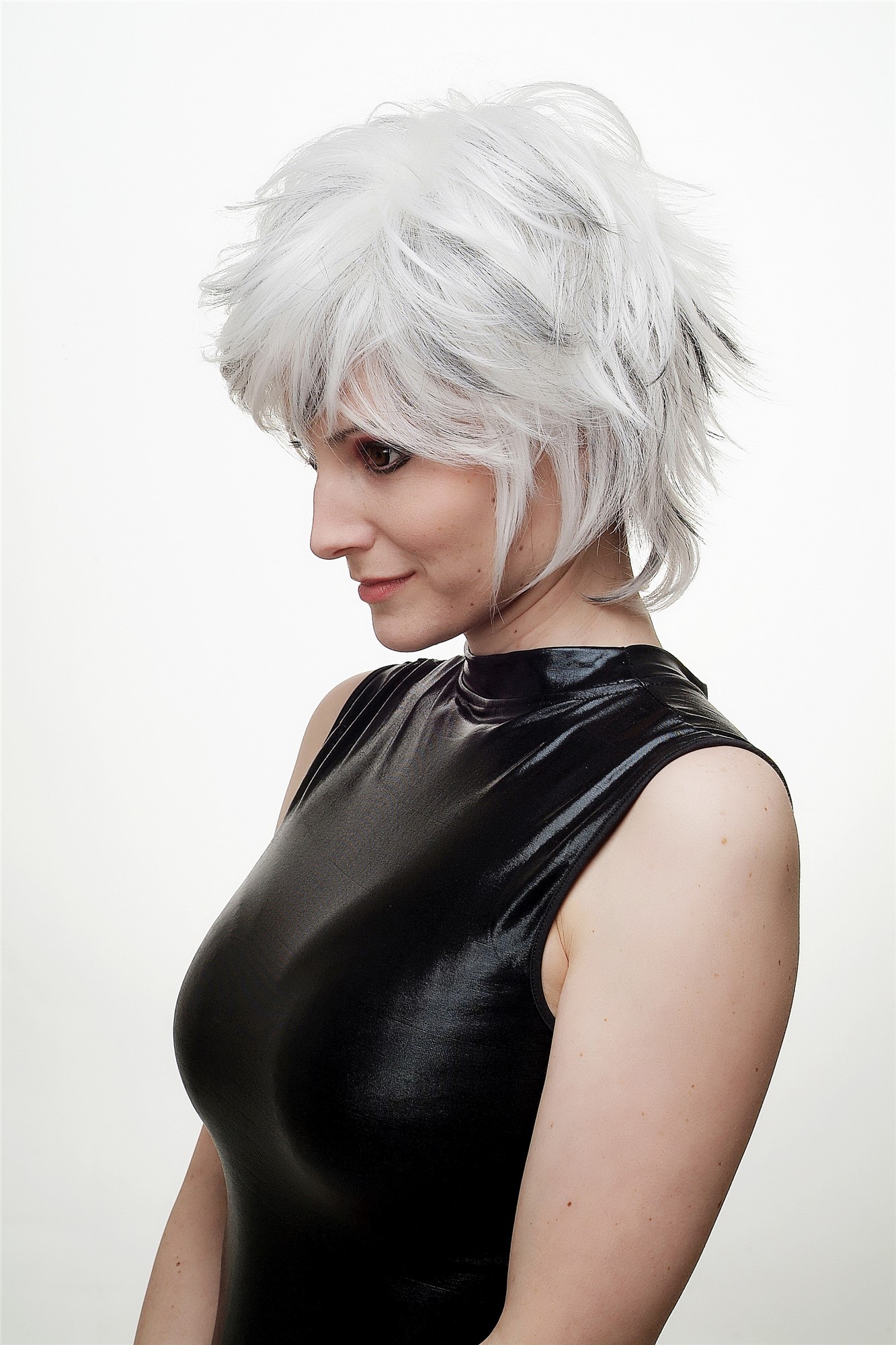hochwertige Qualitätsperücken, Perücke Cosplay Weiß Schwarz SA069-1001H1B, Ansicht 3, WIG ME UP: Ihr Perücken Online Shop wellige Tressen-Perücke Weiß-Schwarz-Mix kurze Haare für Damen