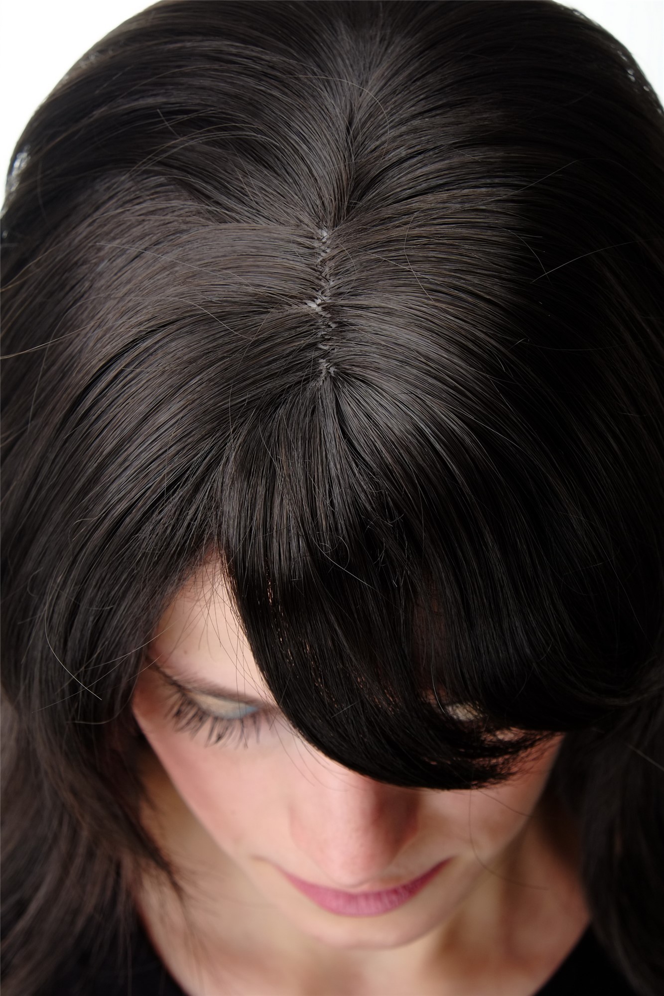 hochwertige Qualitätsperücken, Perücke lang leicht wellig Pony Dunkelbraun GFW242-4, Ansicht 5, WIG ME UP: Ihr Perücken Online Shop wellige Tressen-Perücke mit Kopfhaut-Imitat Dunkelbraun lange Haare für Damen