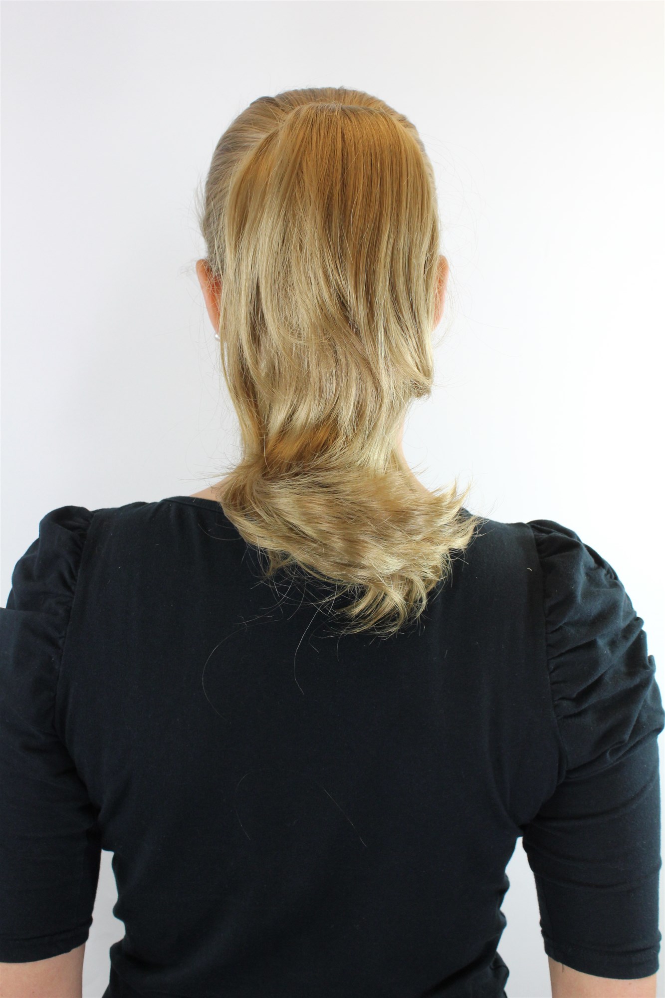 hochwertiges Haarteil Aschblond Blond glatt mit geschwungenen Spitzen CT-1157B-22T, Ansicht 2, WIG ME UP: Ihr Perücken Online Shop welliges Zopf-Haarteil Aschblond 25 cm lang