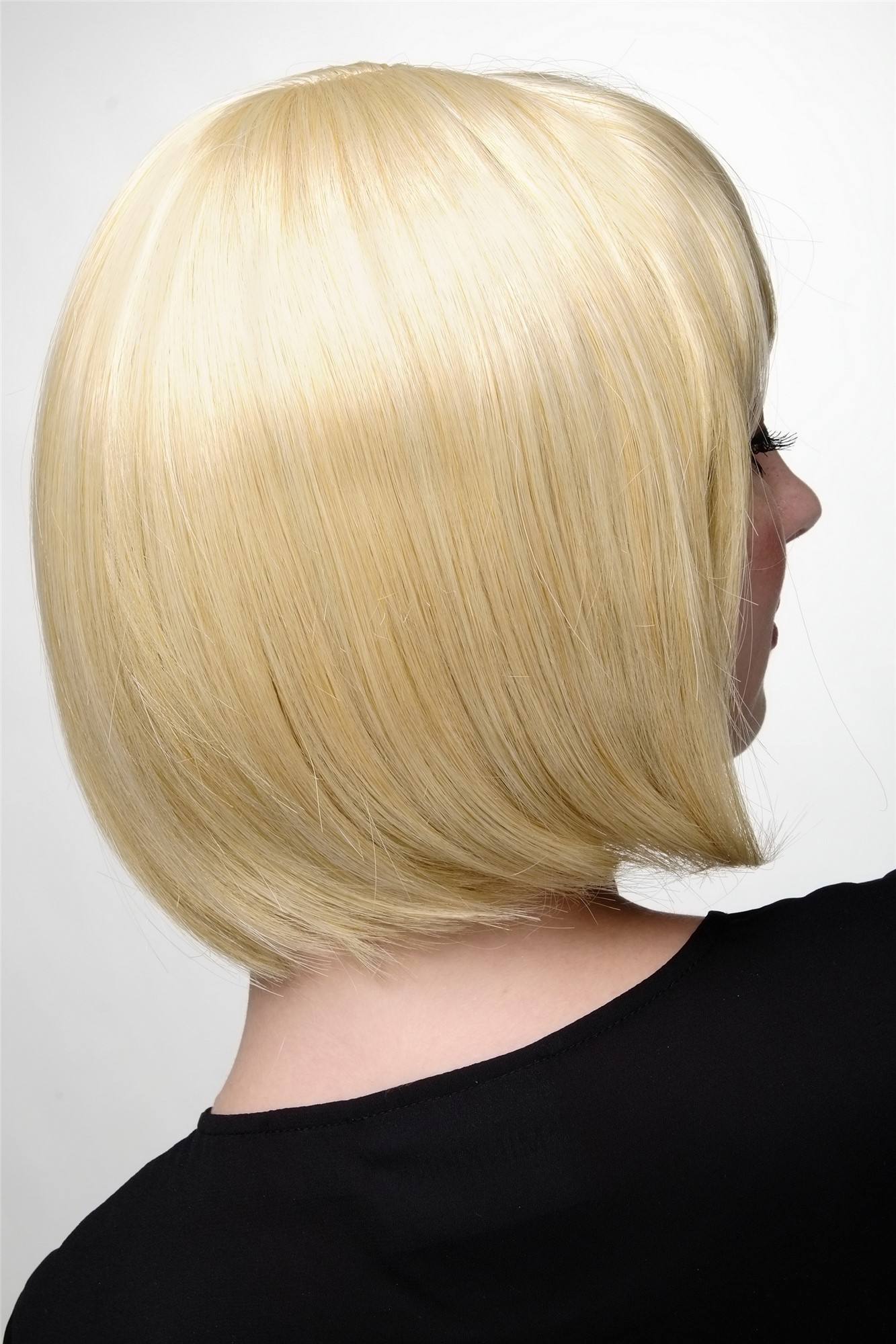 glatte Tressen-Perücke mit Kopfhaut-Imitat Helles Goldblond kurze Haare für Damen