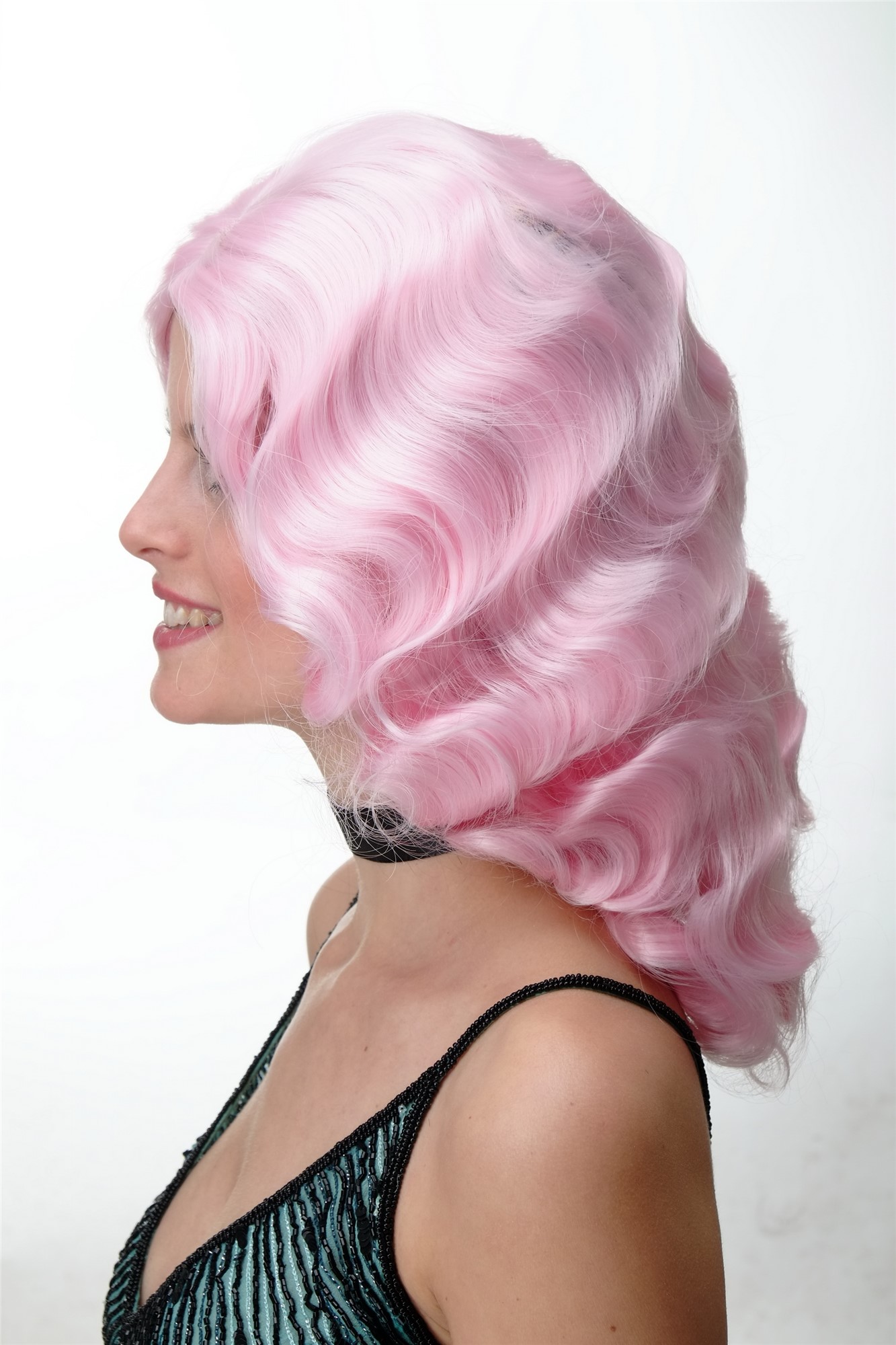 hochwertige Qualitätsperücken, Perücke Diva Wasserwelle Rosa GFW1860-TF2317, Ansicht 2, WIG ME UP: Ihr Perücken Online Shop wellige Tressen-Perücke mit Kopfhaut-Imitat Hellrosa schulterlange Haare für Damen