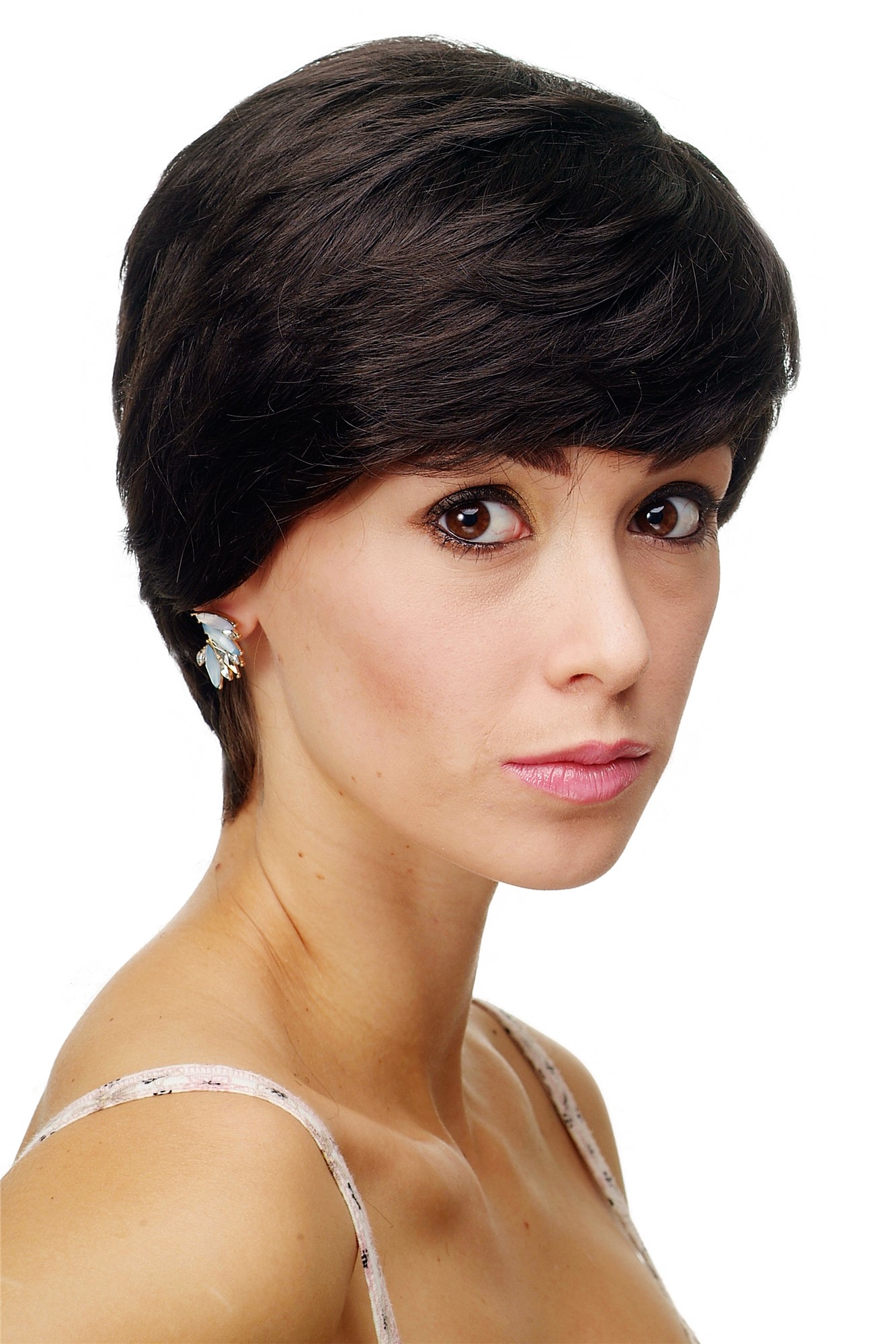 hochwertige Qualitätsperücken, Damenperücke kurz Scheitel Dunkelbraun Modell: KIT, Vorderansicht, WIG ME UP: Ihr Perücken Online Shop glatte Tressen-Perücke Braun kurze Haare für Damen