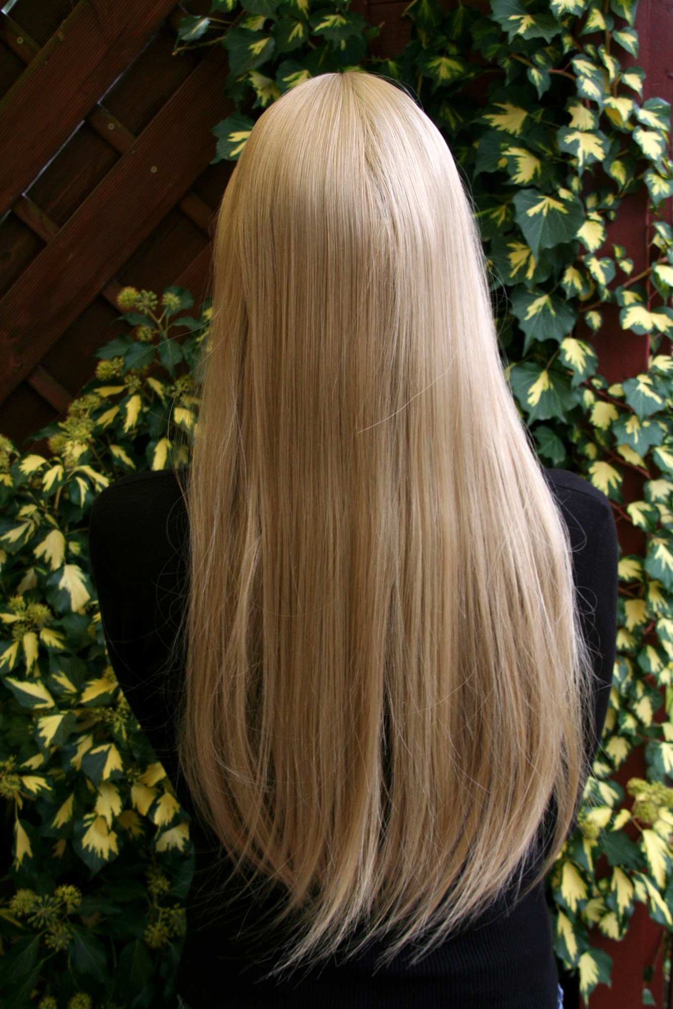 Quality Wigs, Ladies, light ash blonde, straight, long