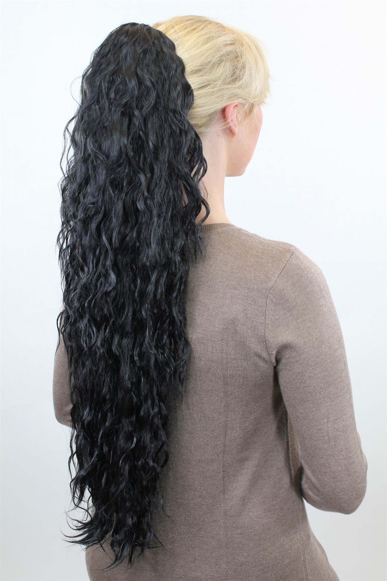 hochwertiger Mega Zopf superlang voluminös schwarz N838-1, Ansicht 3, WIG ME UP: Ihr Perücken Online Shop lockiges Zopf-Haarteil Schwarz 75 cm lang