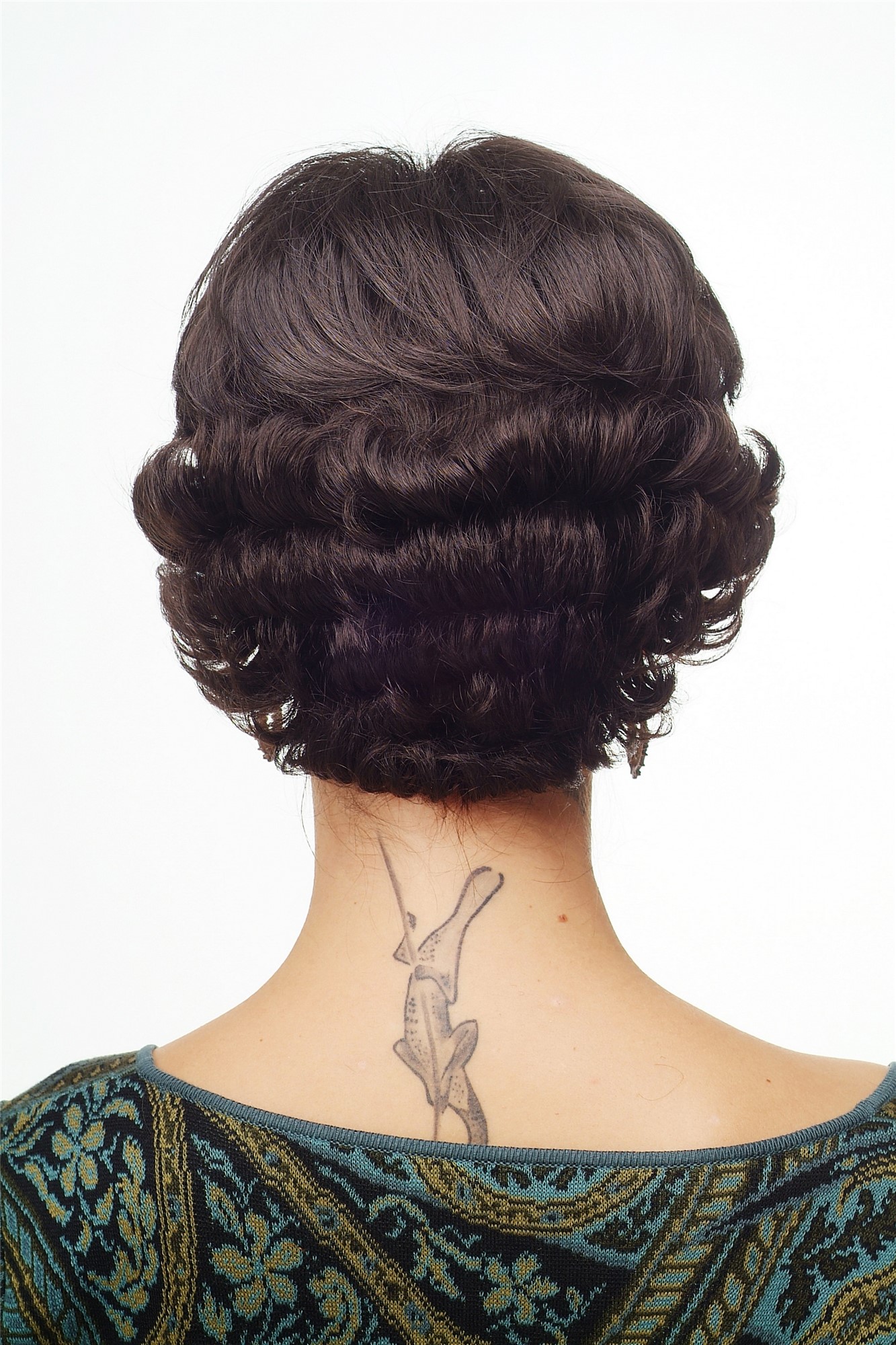 hochwertige Qualitätsperücken, Damenperücke kurz Wellig Braun Scheitel Modell: DW181, Ansicht 4, WIG ME UP: Ihr Perücken Online Shop wellige Tressen-Perücke Braun kurze Haare für Damen