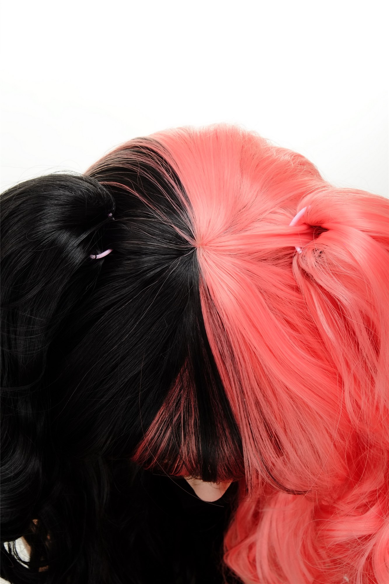 Quality Wigs, Ladies, black, pink, curled, shoulder-length