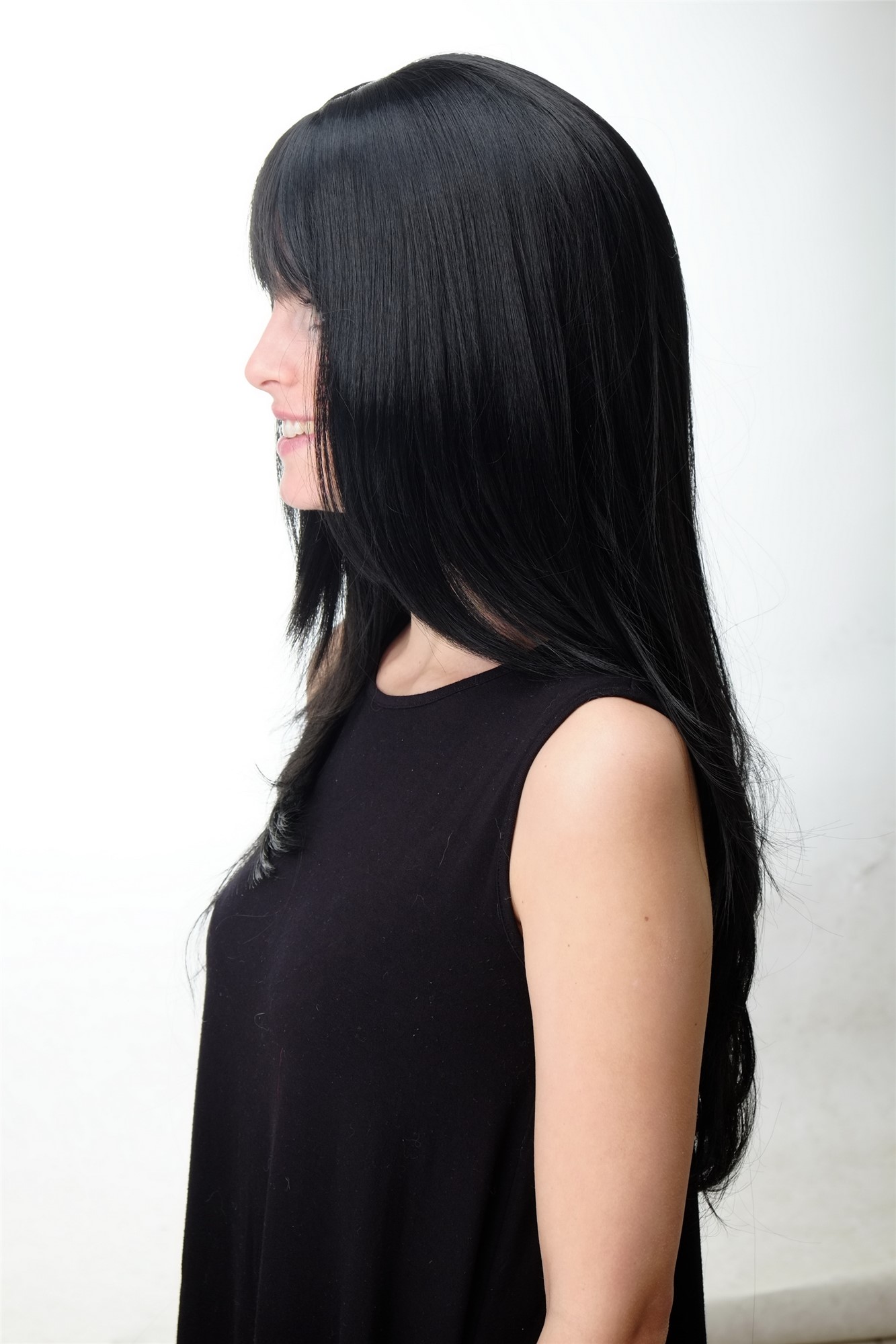 hochwertige Qualitätsperücken, Damen Perücke gestuft lang glatt Pony schwarz GFW09-1B, Ansicht 2, WIG ME UP: Ihr Perücken Online Shop glatte Tressen-Perücke mit Kopfhaut-Imitat Samtschwarz lange Haare für Damen