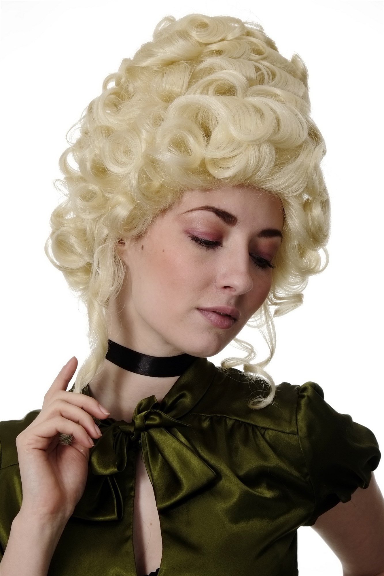 Quality Wigs, Ladies, platinum blonde, curled, short