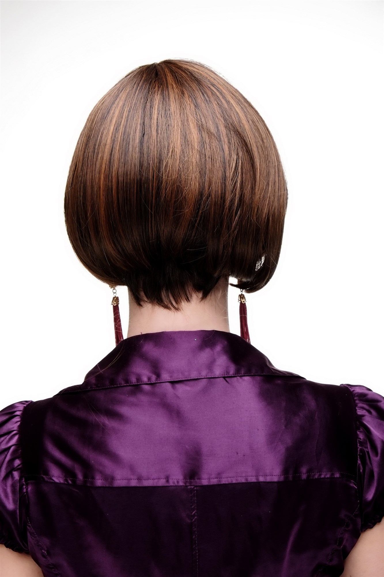 hochwertige Qualitätsperücken, Perücke mit Kurzhaarfrisur Bob Braun-Mix SA063-2T30, Ansicht 4, WIG ME UP: Ihr Perücken Online Shop glatte Tressen-Perücke mit Kopfhaut-Imitat Braun kurze Haare für Damen