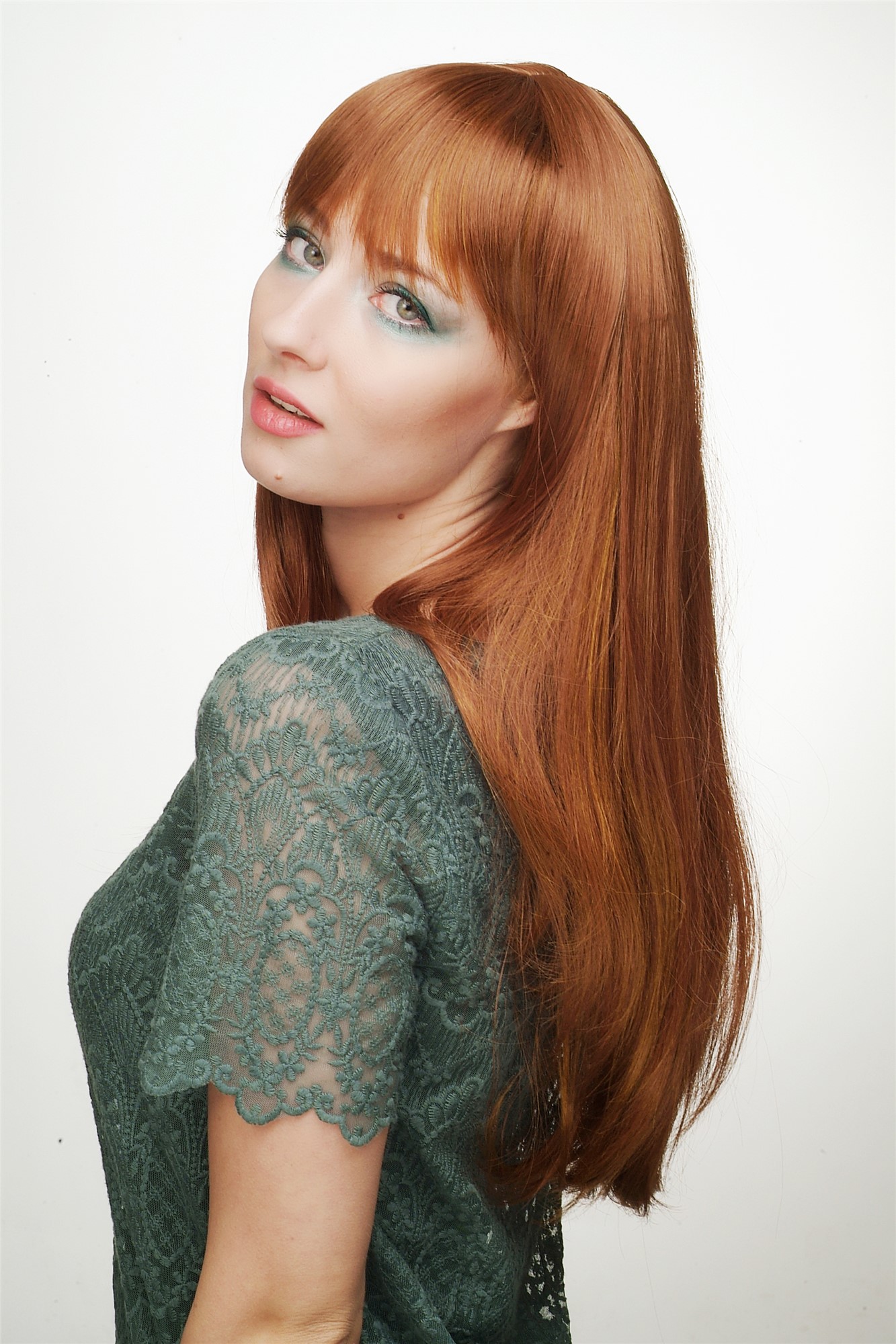 Quality Wigs, Ladies, reddish brown and dark golden blonde, straight, long