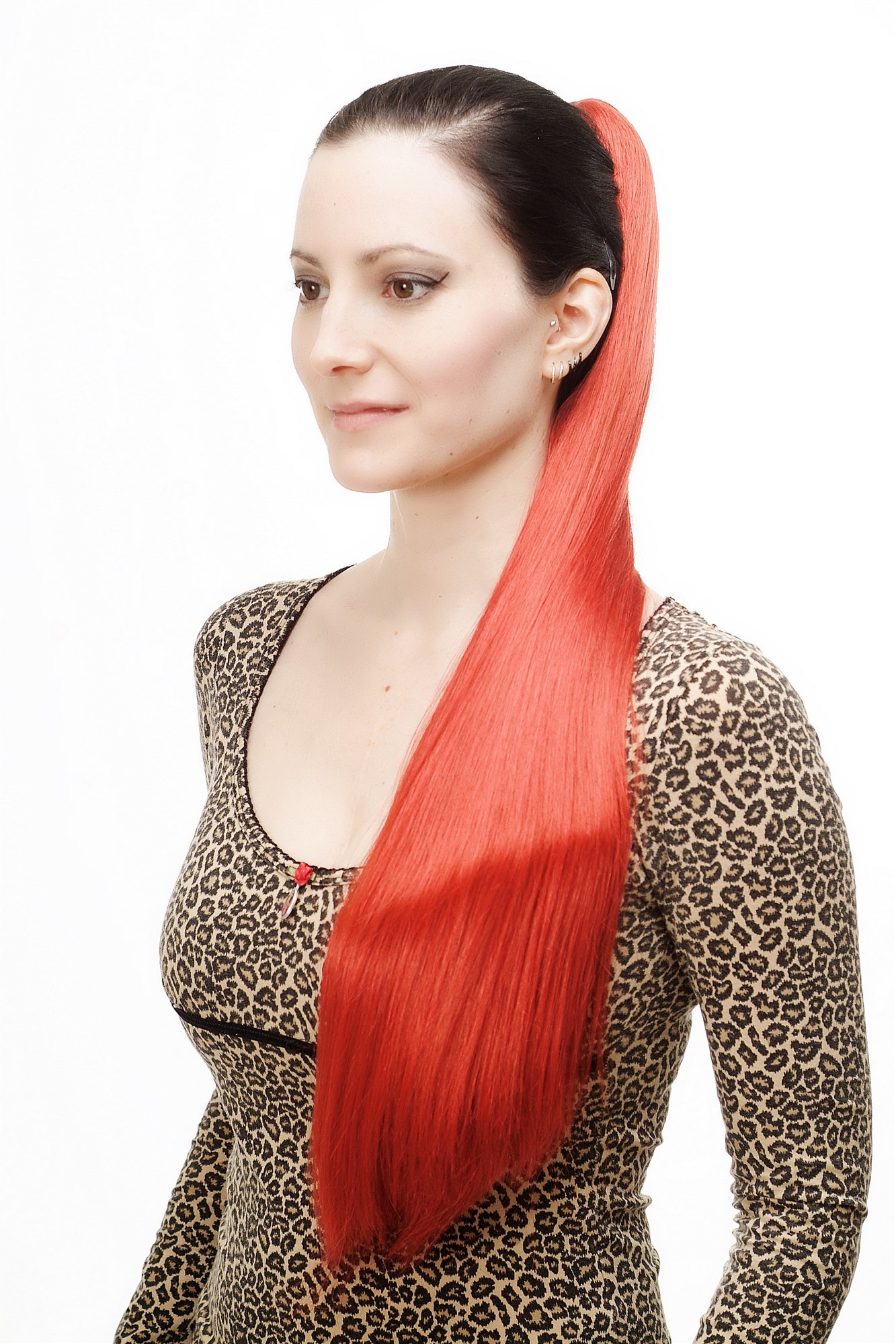 hochwertiges Haarteil Zopf mit Butterfly-Clip sehr lang glatt Rot Feuerrot T113-137, Ansicht 3, WIG ME UP: Ihr Perücken Online Shop glattes Zopf-Haarteil Leuchtend Rot 70 cm lang