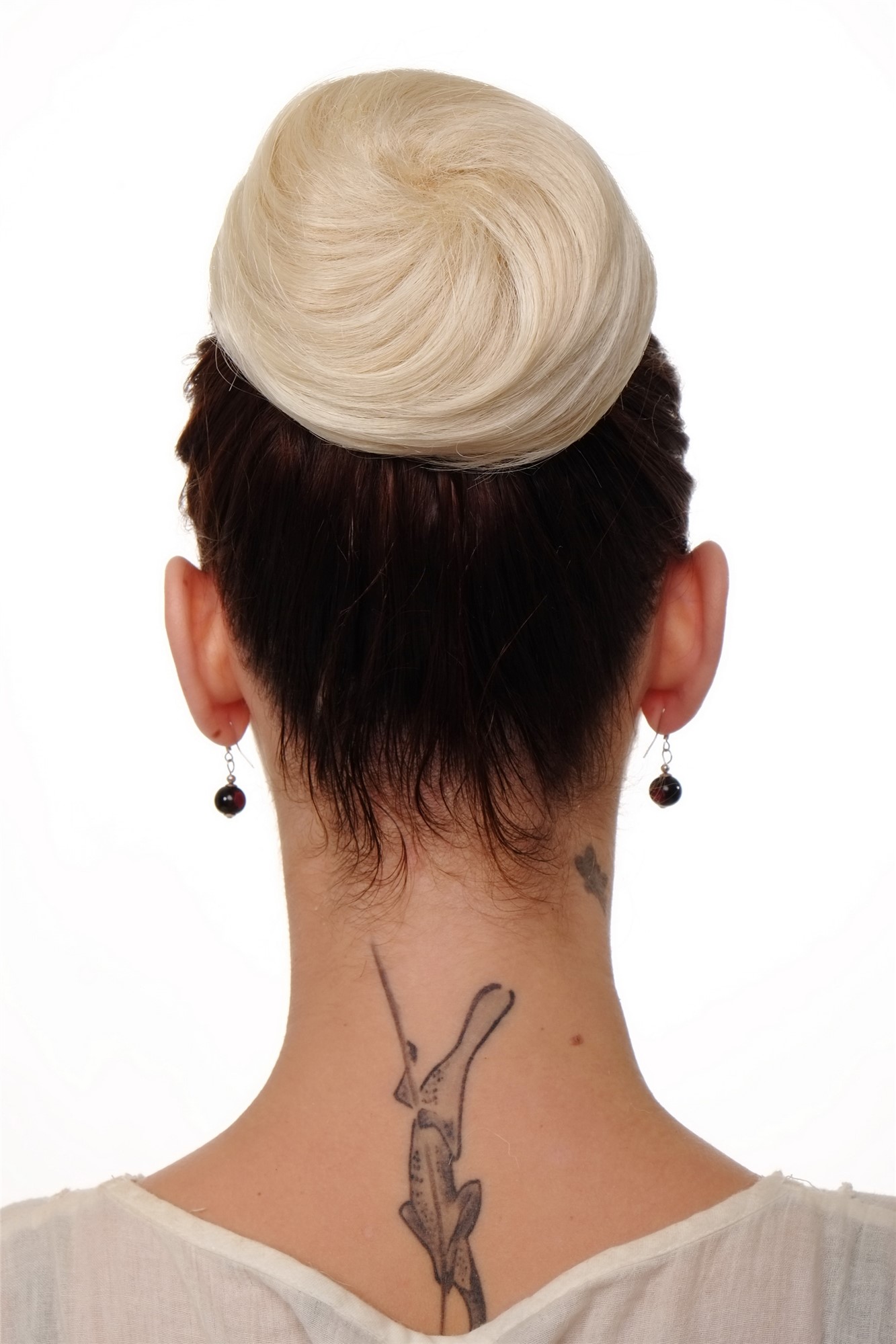 Dutt Haarknoten 60er Vintage Hellblond Modell: NHA-004B, Ansicht 2, WIG ME UP: Ihr Perücken Online Shop glatter Dutt Haarteil Blond-Mix
