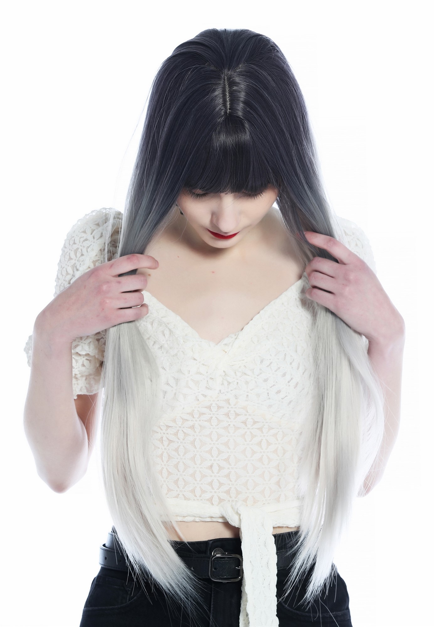 hochwertige Qualitätsperücken, Perücke lang glatt Pony Ombre Violett-Schwarz Silberblond SZL0807B-T-001, Ansicht 5, WIG ME UP: Ihr Perücken Online Shop glatte Tressen-Perücke mit Kopfhaut-Imitat Blauschwarz-Silberblond-Verlauf lange Haare für Damen