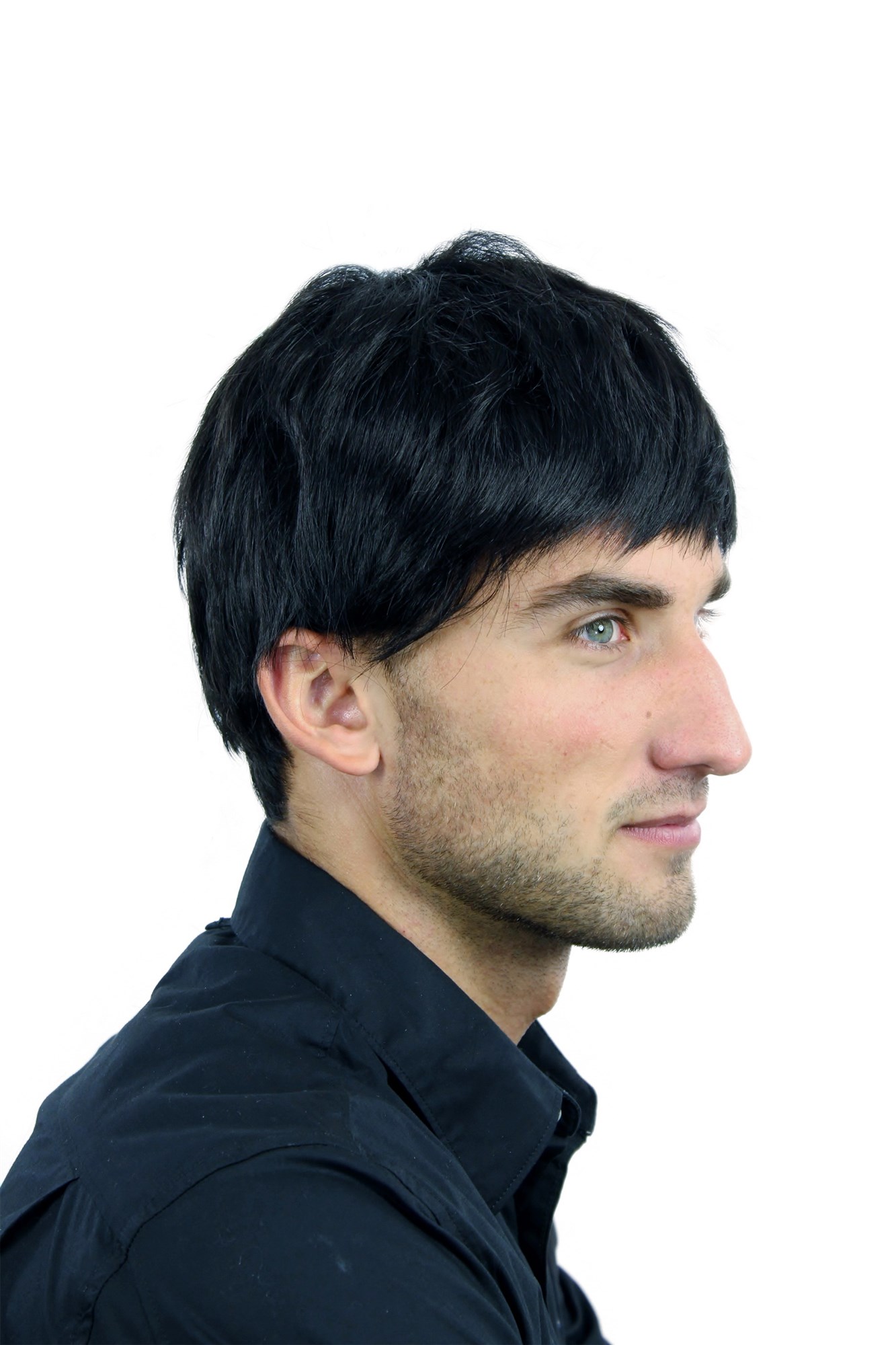 hochwertige Qualitätsperücken, Herren Perücke kurze schwarze glatte Haare K-006-1B, Ansicht 2, WIG ME UP: Ihr Perücken Online Shop glatte Tressen-Perücke Samtschwarz kurze Haare für Herren