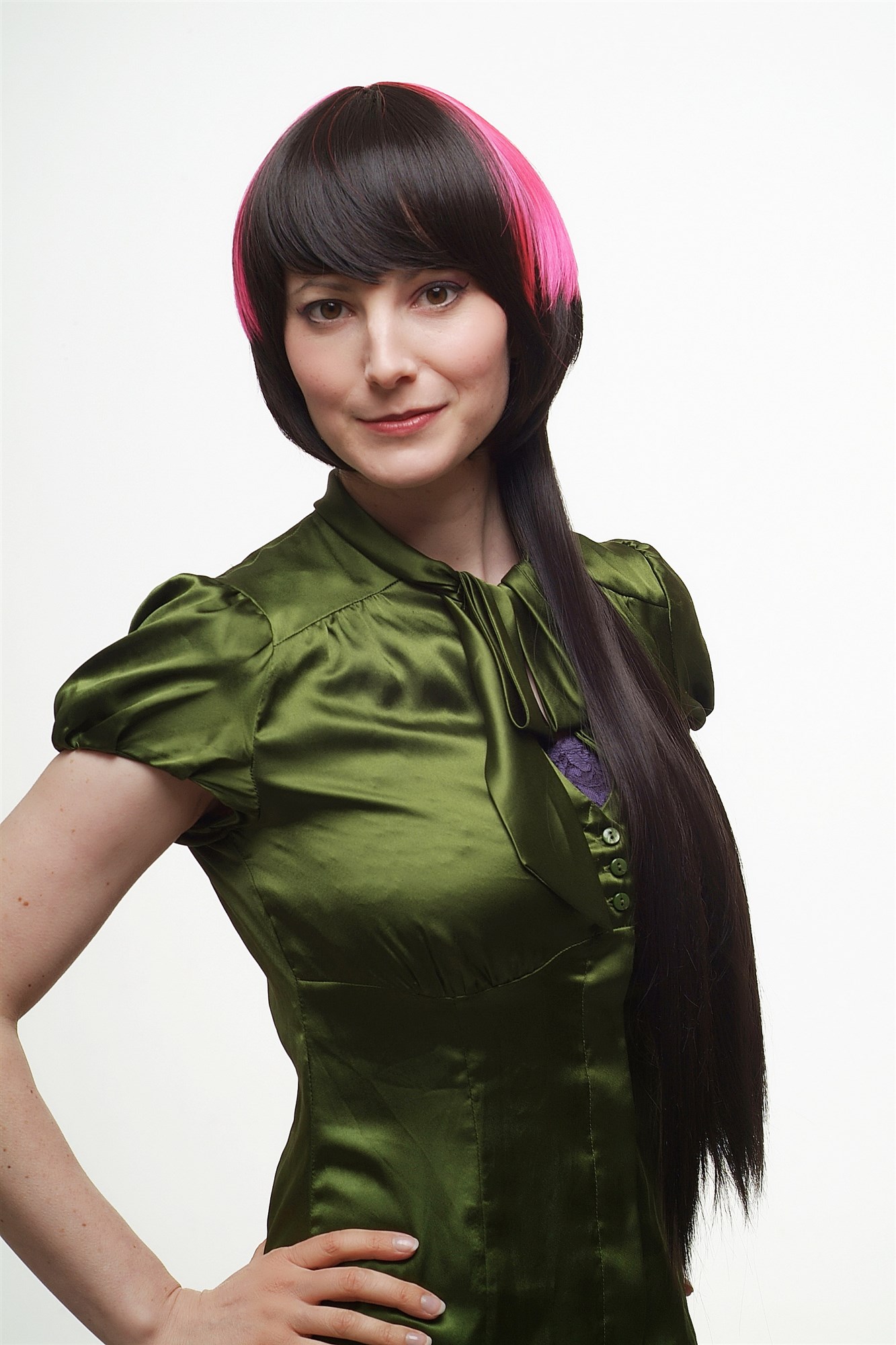 hochwertige Qualitätsperücken, Perücke Bob hinten lang dunkelbraun pink SA039-4/TF2313, Ansicht 6, WIG ME UP: Ihr Perücken Online Shop glatte Tressen-Perücke mit Kopfhaut-Imitat dunkelbraun sehr lange Haare für Damen