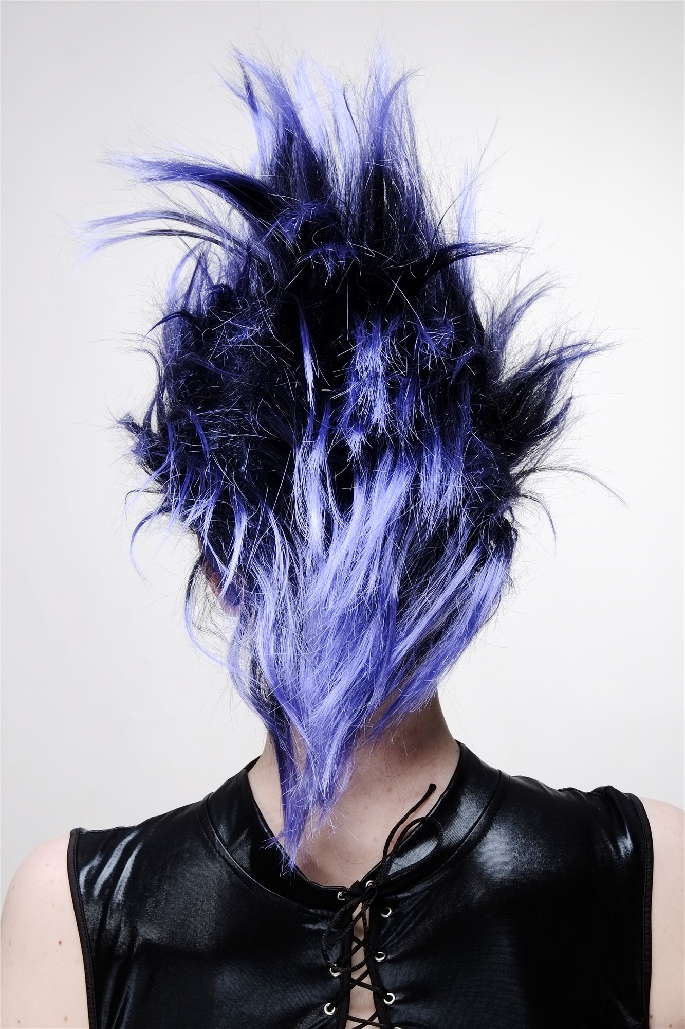 Party Wig, Unisex, black-blue-violet, wavy, shoulder-length