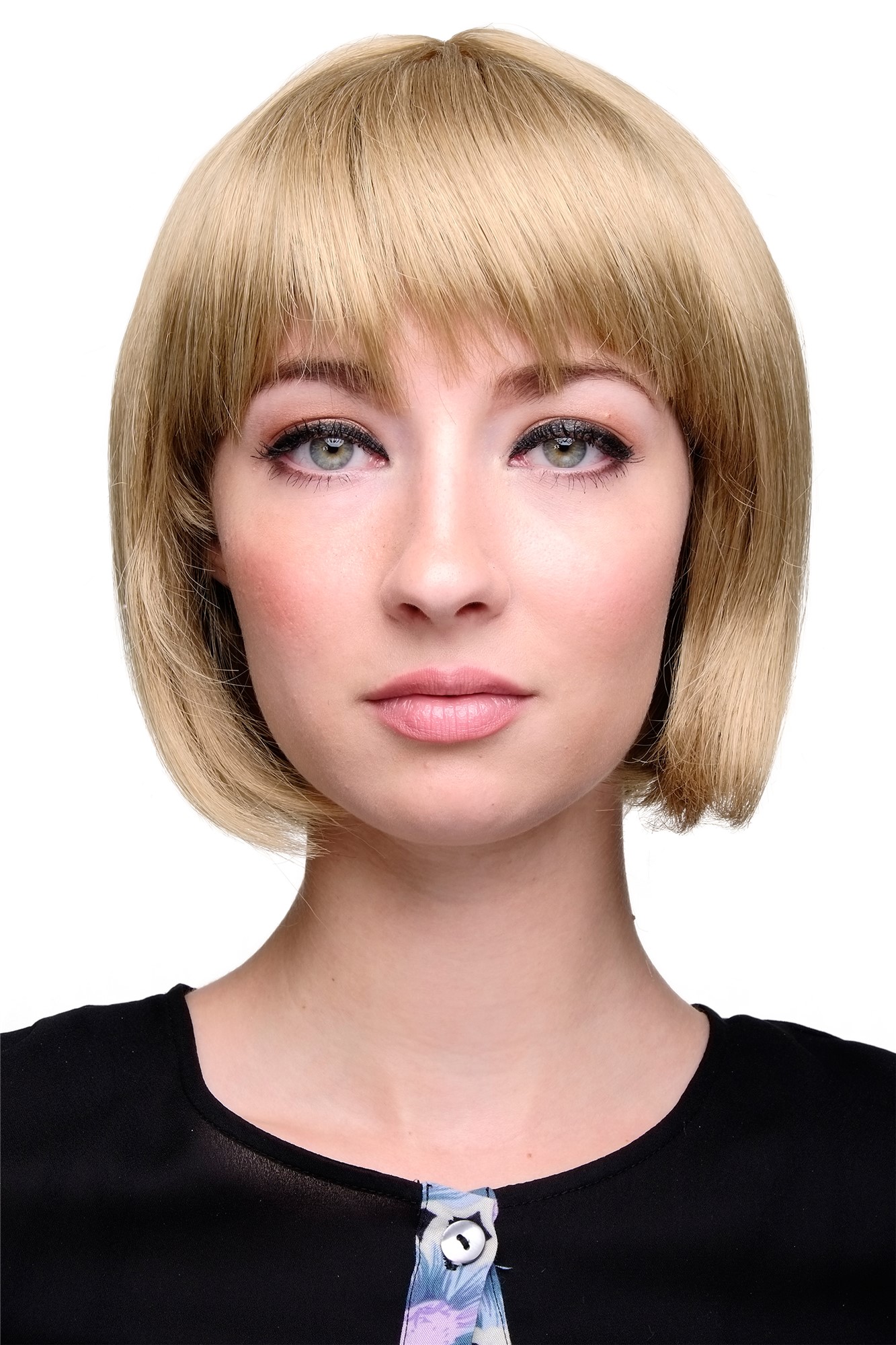 hochwertige Qualitätsperücken, Sexy Damen Bob Perücke glatte kurze Haare mit Pony Helles Honigblond 703-16, Vorderansicht, WIG ME UP: Ihr Perücken Online Shop glatte Tressen-Perücke mit Kopfhaut-Imitat Helles Honigblond kurze Haare für Damen