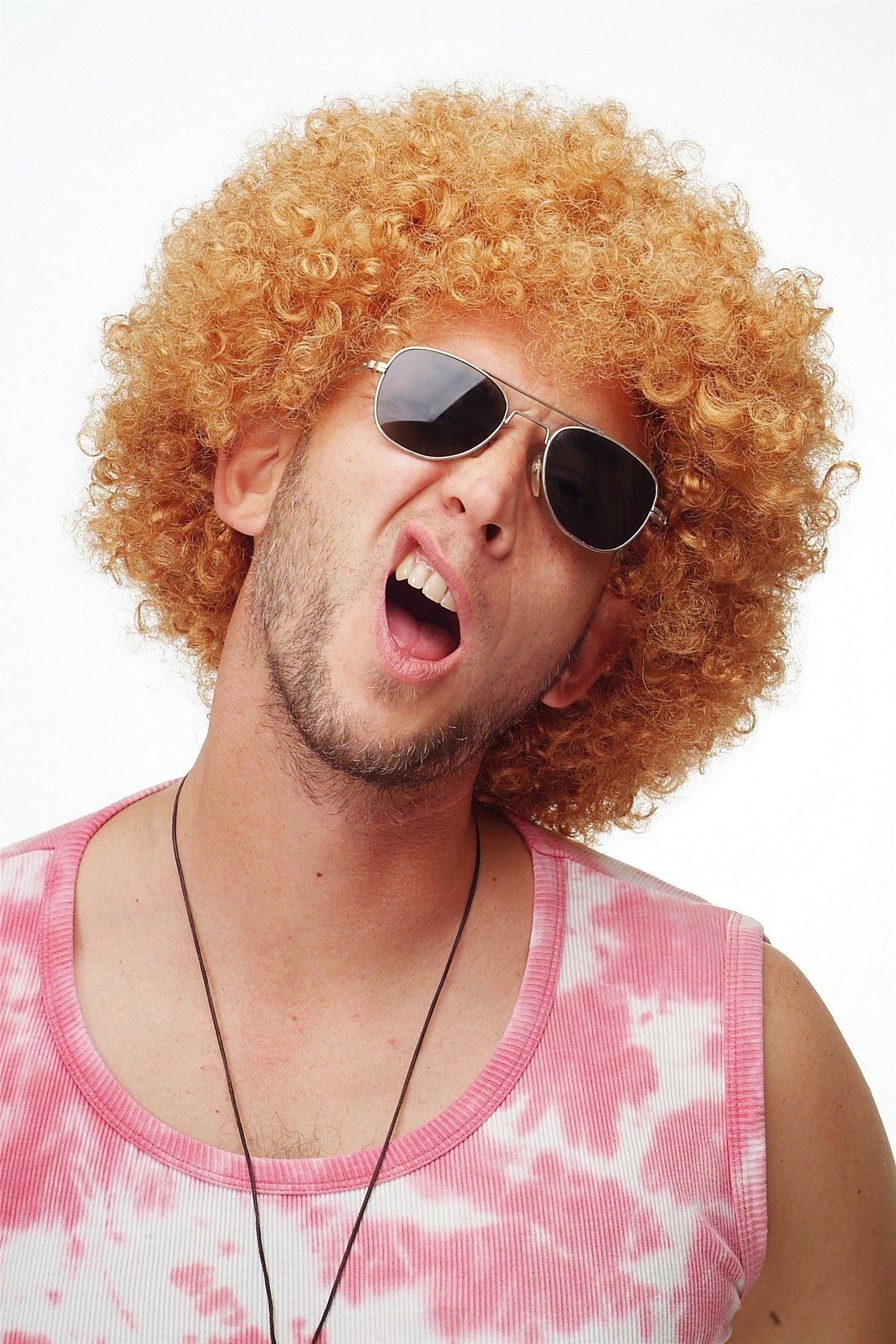 günstige Party Perücke, Afro Perücke 70er Jahre Party Goldblond Blond Disco PW0011-P27, Ansicht 4, WIG ME UP: Ihr Perücken Online Shop lockige Party Perücke Goldblond kurze Haare Unisex