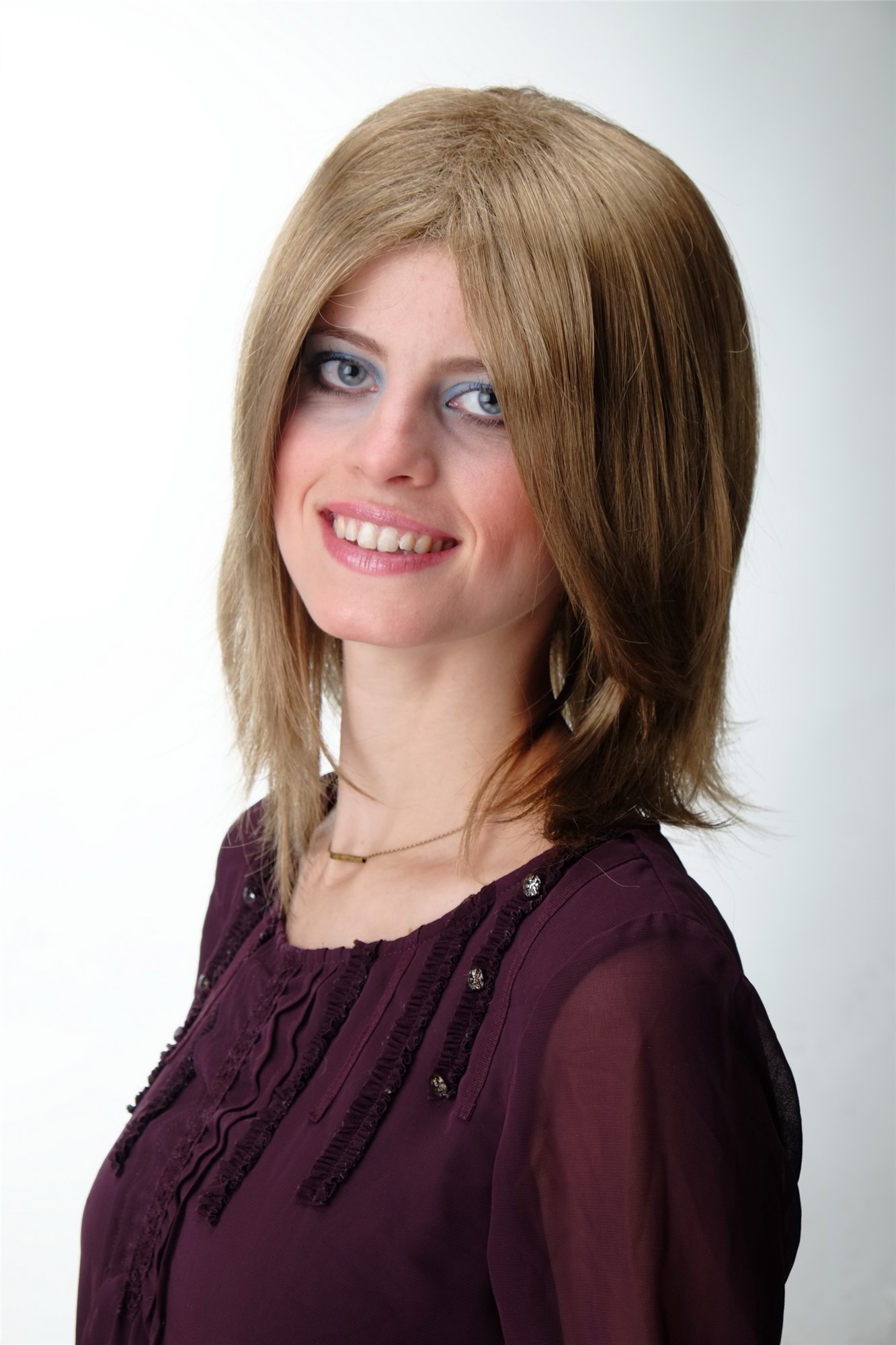 hochwertige Qualitätsperücken, Perücke Damen Herren Schulterlang Hellbraun GFW892-14, Ansicht 2, WIG ME UP: Ihr Perücken Online Shop glatte Tressen-Perücke Hellbraun schulterlange Haare für Unisex