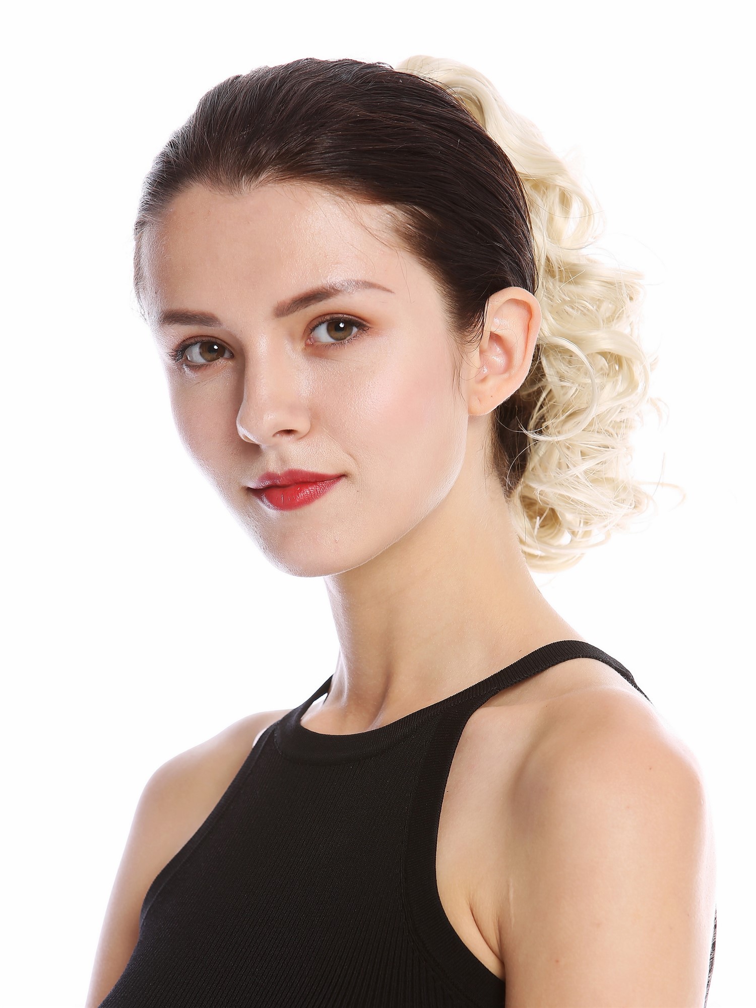 Ponytails, light blonde, curled, short