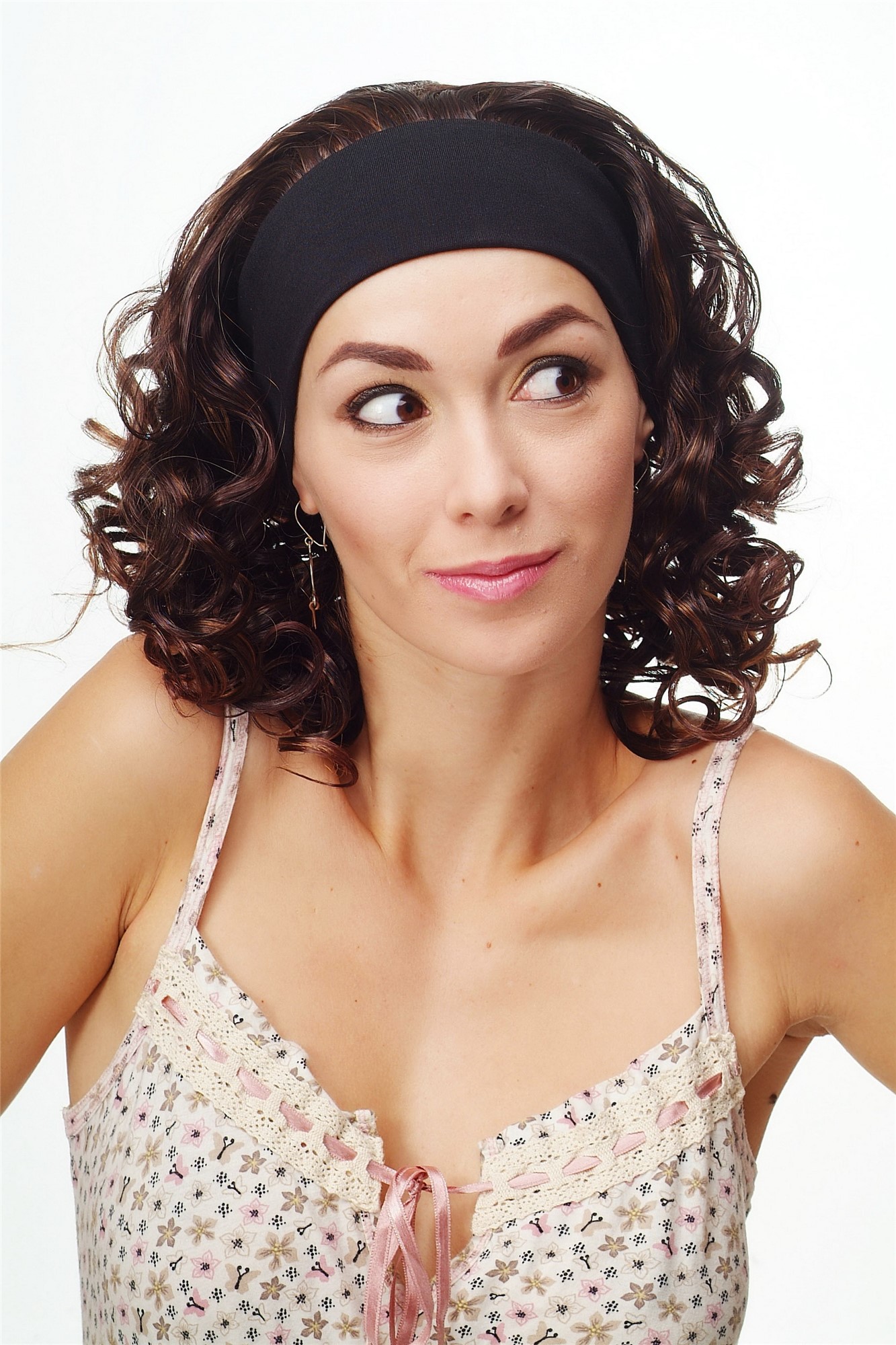 hochwertige Qualitätsperücken, Damenperücke Stirnband Braun Locken Schulterlang Modell: BRO-704, Ansicht 2, WIG ME UP: Ihr Perücken Online Shop lockige Tressen-Perücke mit Stirnband Braun-Blond-Mix schulterlange Haare für Damen