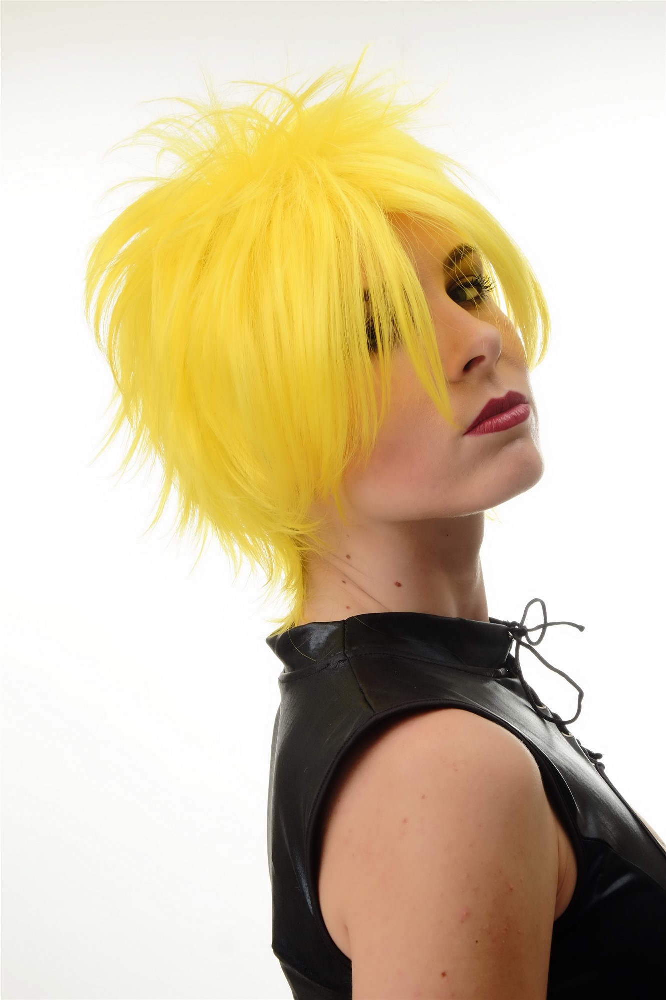 hochwertige Qualitätsperücken, Perücke Kurz Wilde Strähnen Wave 80er Gelb BLUE144-T2104, Ansicht 3, WIG ME UP: Ihr Perücken Online Shop wellige Tressen-Perücke Hellgelb kurze Haare für Damen