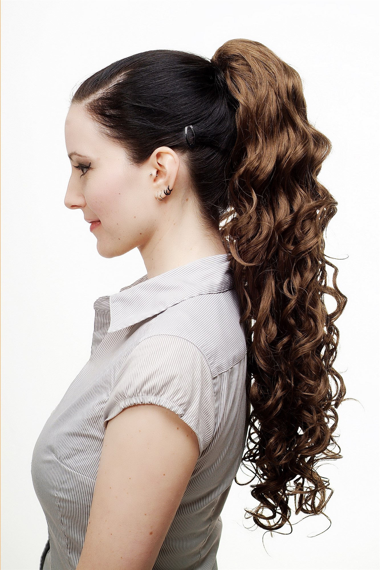 Ponytails, Brown, curled, long