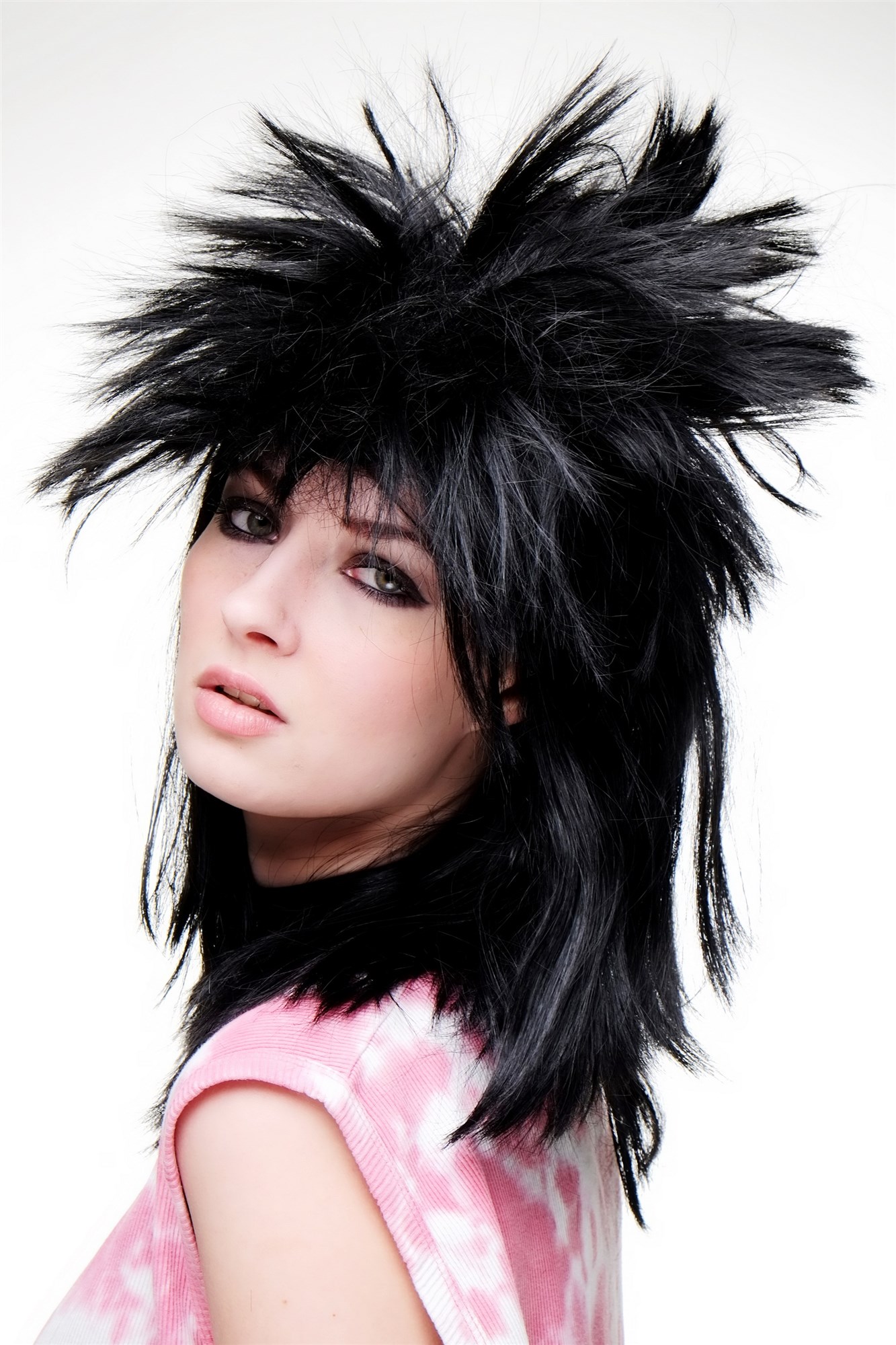 günstige Party Perücke, Perücke Heavy Metal Gothic schwarz lm-665-P103, Ansicht 2, WIG ME UP: Ihr Perücken Online Shop wellige Party Perücke schwarz schulterlange Haare für Damen