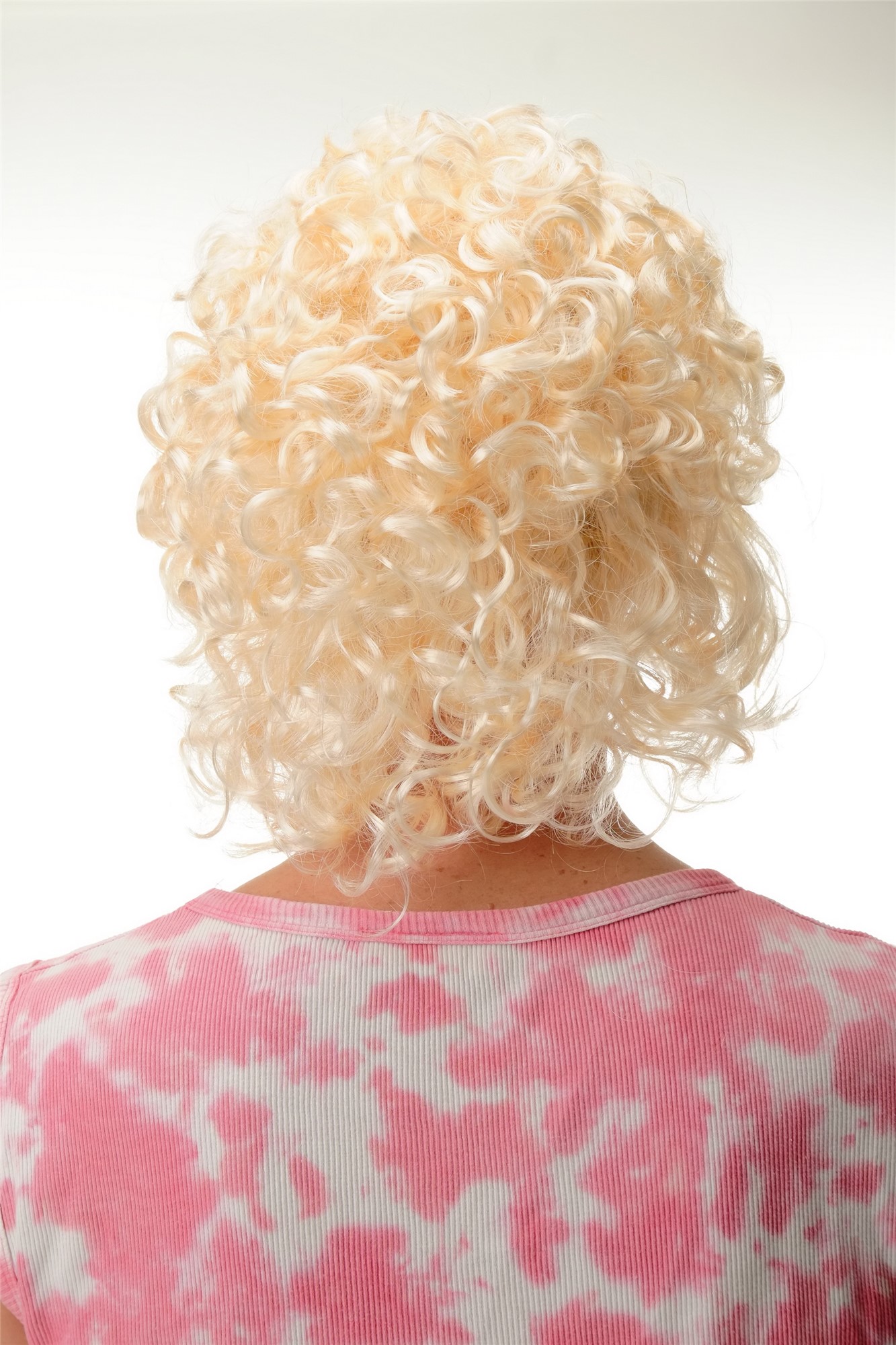 günstige Party Perücke, Perücke Locken Hellblond schulterlang Proll 3751-P88, Ansicht 3, WIG ME UP: Ihr Perücken Online Shop lockige Party Perücke Blond schulterlange Haare Unisex