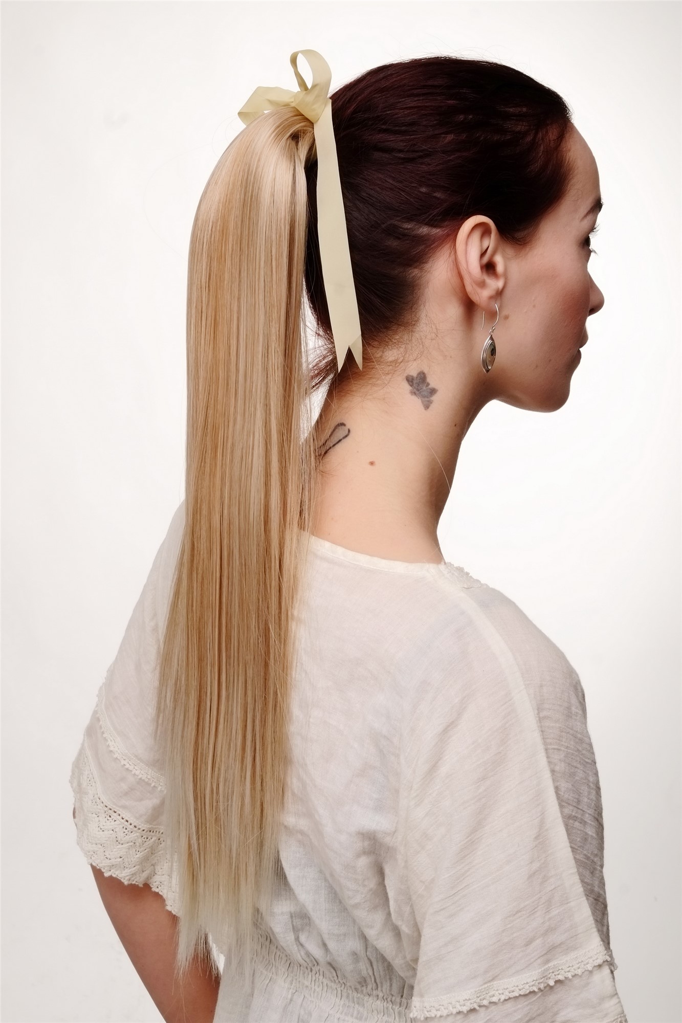 hochwertiges Haarteil glatt lang Befestigung mit Bändchen & Klammer Blond-Mix C9429-27T613, Ansicht 2, WIG ME UP: Ihr Perücken Online Shop glattes Zopf-Haarteil Blond-Mix 60 cm lang