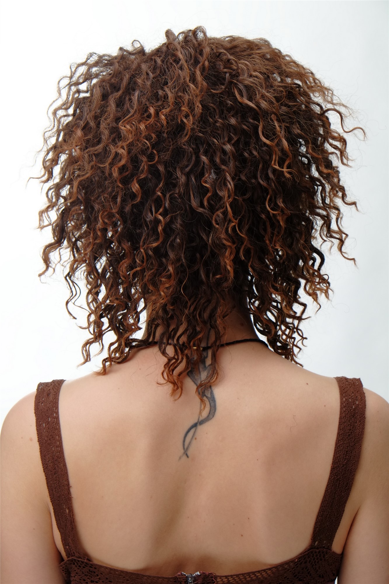 hochwertige Qualitätsperücken, Perücke Afro Karibik Krepplocken Rotbraun 4127-430T, Ansicht 3, WIG ME UP: Ihr Perücken Online Shop lockige Tressen-Perücke Braun schulterlange Haare für Damen