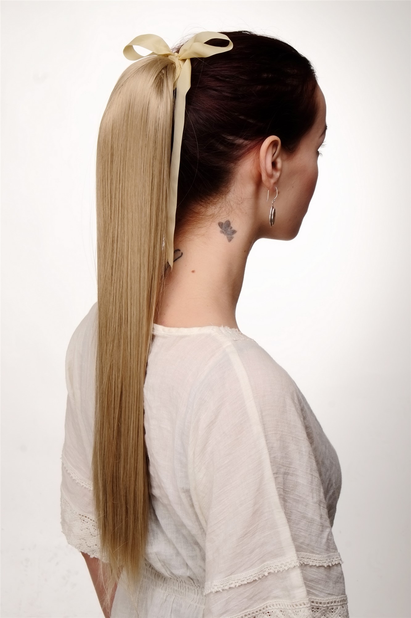 hochwertiges Haarteil glatt lang Befestigung mit Bändchen & Klammer Aschblond C9429-24, Ansicht 2, WIG ME UP: Ihr Perücken Online Shop glattes Zopf-Haarteil Hell-Aschblond 60 cm lang