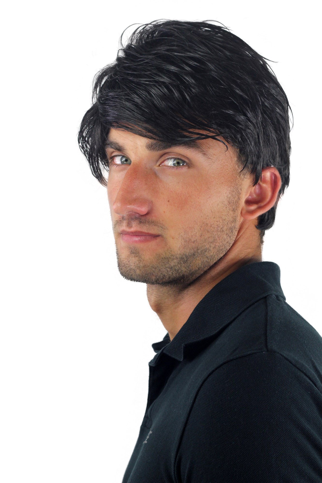 hochwertige Qualitätsperücken, Herrenperücke kurz kurzhaarig schwarz Scheitel GFW967-2, Ansicht 2, WIG ME UP: Ihr Perücken Online Shop glatte Tressen-Perücke mit Kopfhaut-Imitat Schwarzbraun kurze Haare für Herren