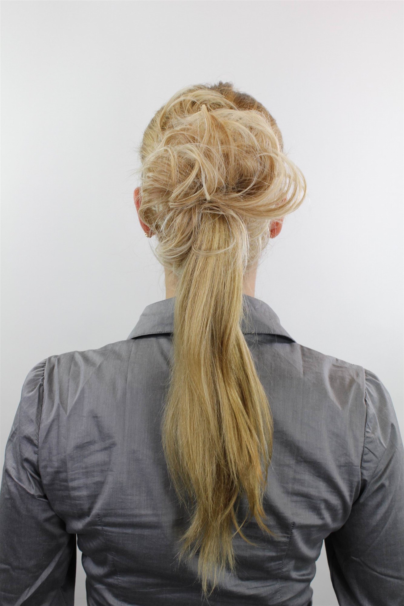 Scrunchie, blond mix, curled, short