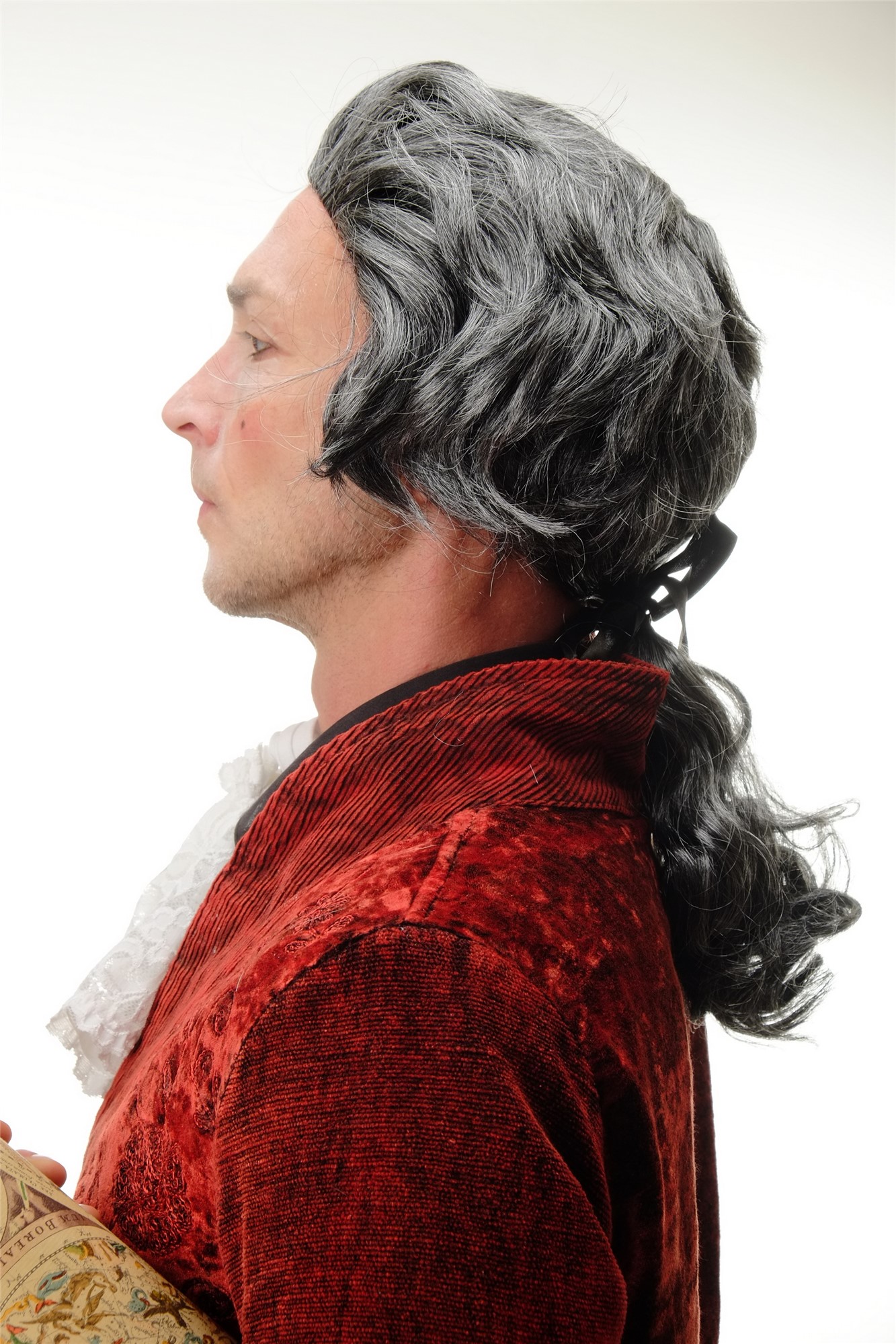 günstige Party Perücke, Herren Perücke Barock Edelmann Zopf grau 4287-P103-68, Ansicht 2, WIG ME UP: Ihr Perücken Online Shop wellige Party Perücke Grau schulterlange Haare für Herren