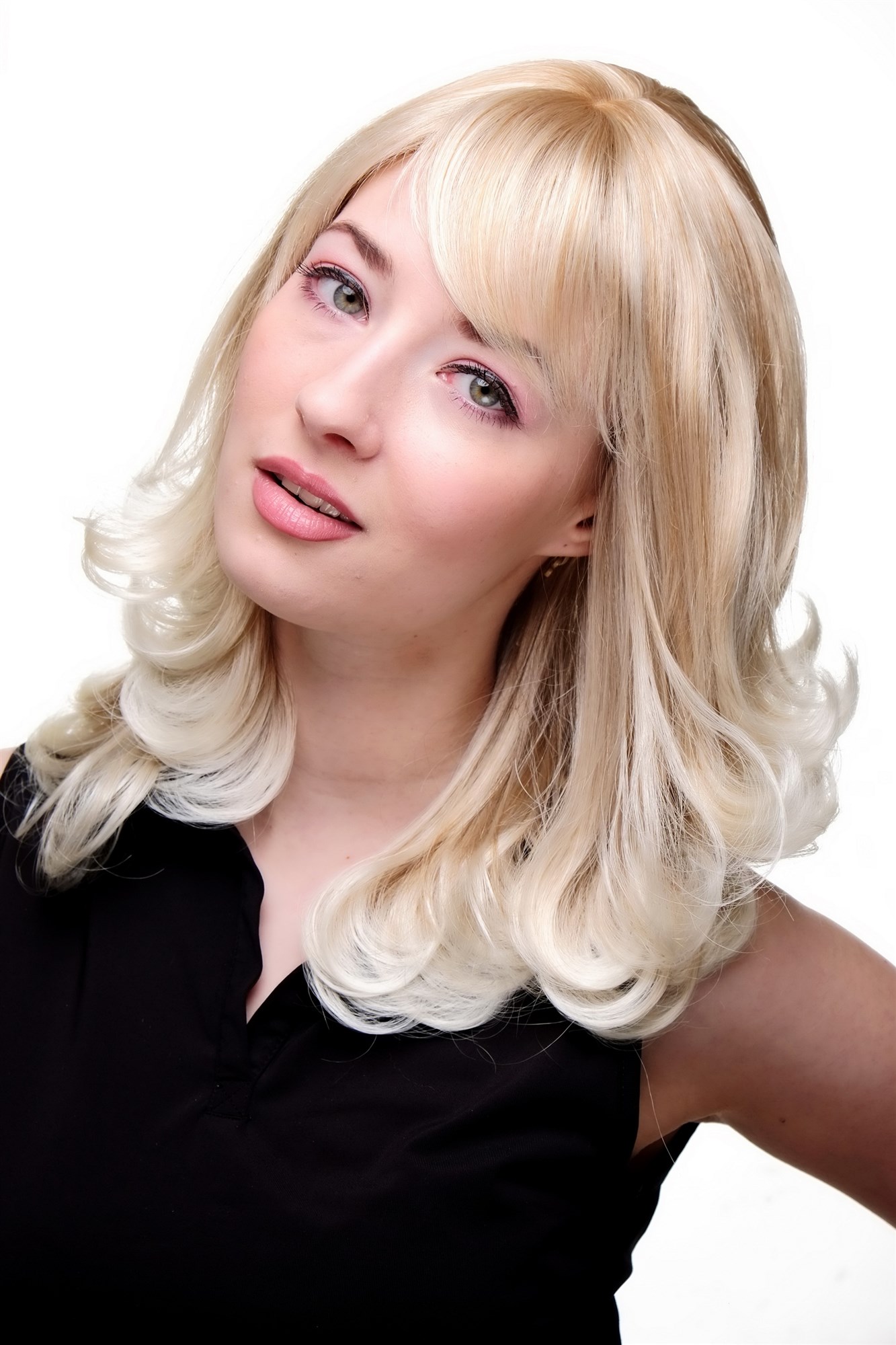 Quality Wigs, Ladies, strawberry blonde and platinum blonde, wavy, shoulder-length