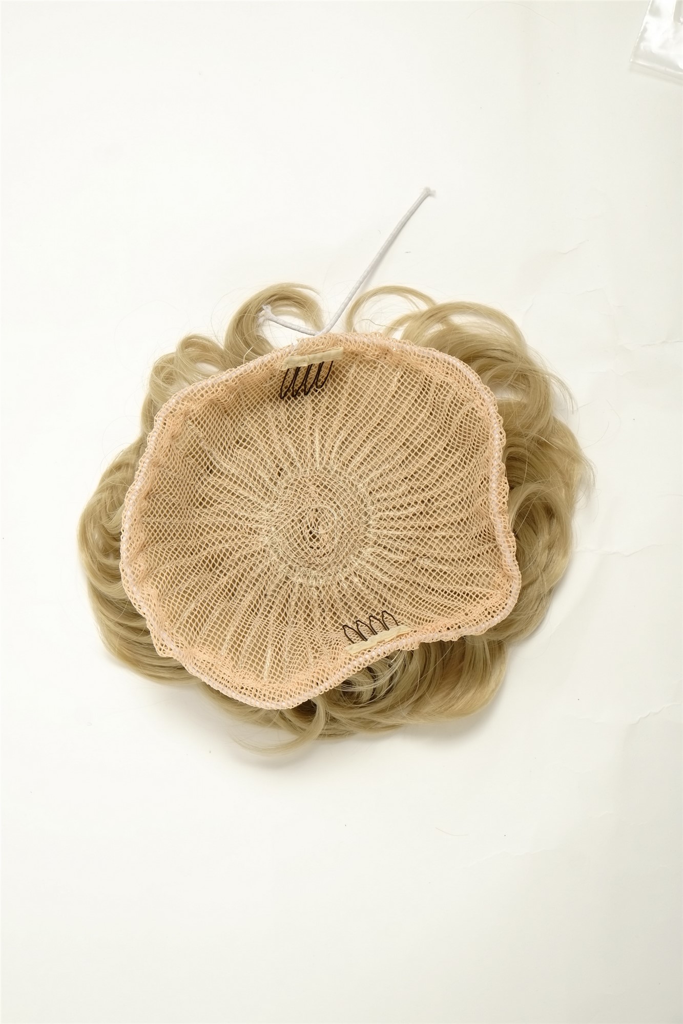 Haarteil Dutt Haarrose Buschig Hell-Honigblond Q840-16, Ansicht 2, WIG ME UP: Ihr Perücken Online Shop lockiger Dutt Haarteil Hell-Honigblond