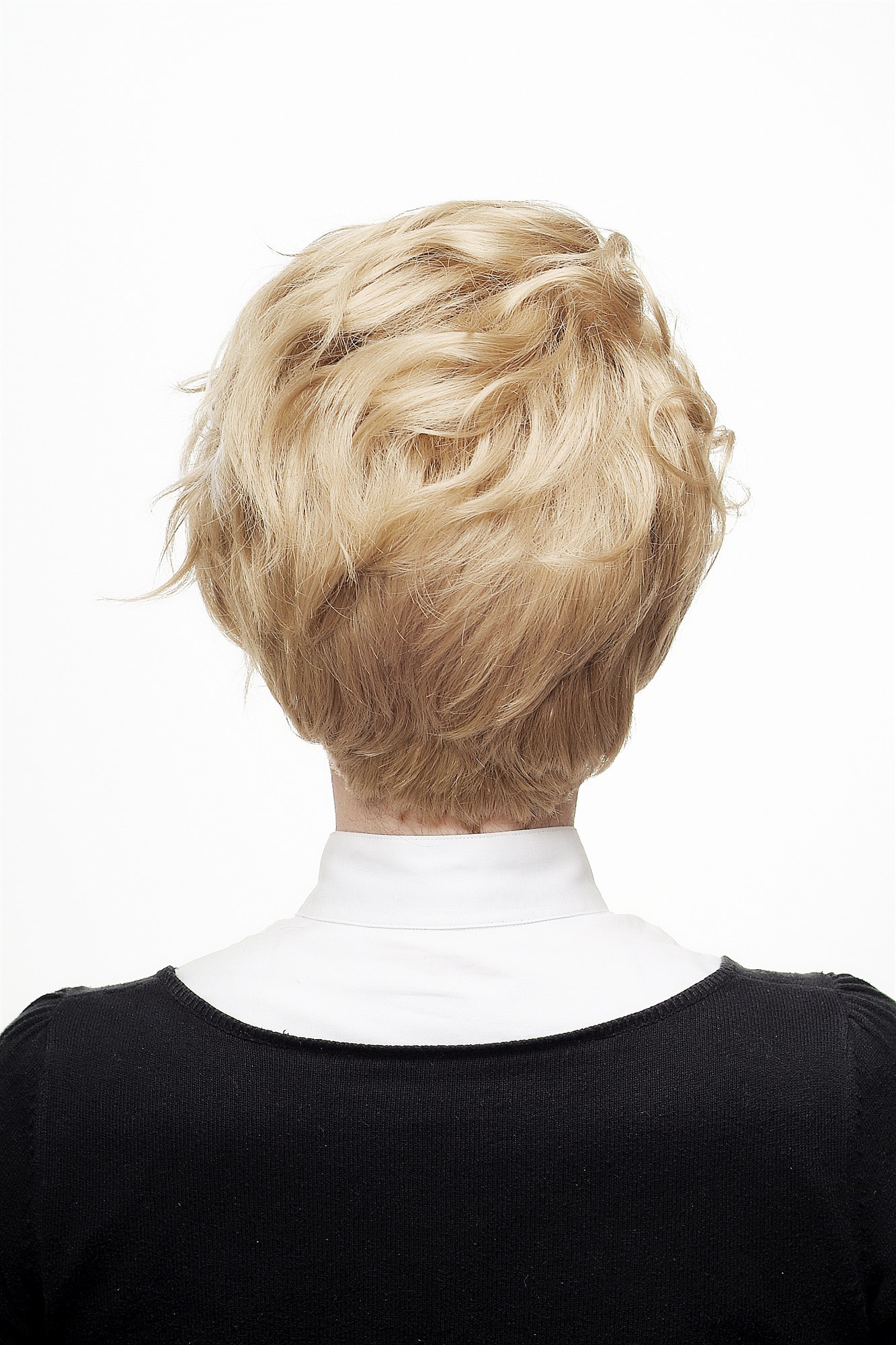 hochwertige Qualitätsperücken, Damen Perücke Aufwändig Gewellte Haare kurz voluminös Blond 1264-24F613, Ansicht 4, WIG ME UP: Ihr Perücken Online Shop wellige Tressen-Perücke Hell-Aschblond-Hellblond-Mix kurze Haare für Damen