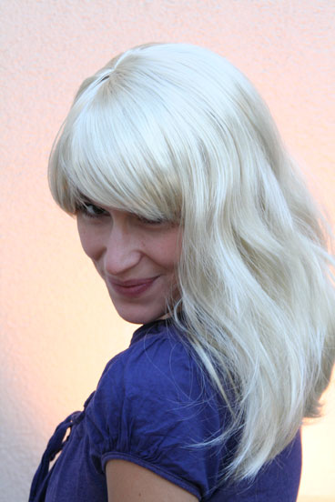 günstige Party Perücke, Party Perücke blond Bob Pony LM3124-P88, Ansicht 2, WIG ME UP: Ihr Perücken Online Shop lockige Party Perücke Blond kurze Haare für Damen