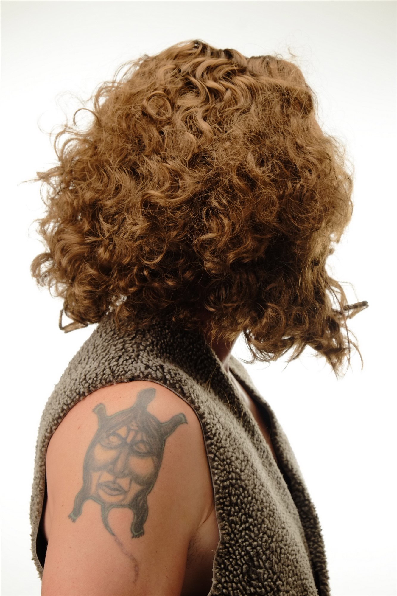 günstige Party Perücke, Perücke Bart Wilder Barbar Urmensch hellbraun 6098A+B-P6, Ansicht 4, WIG ME UP: Ihr Perücken Online Shop lockige Party Perücke Braun schulterlange Haare für Herren