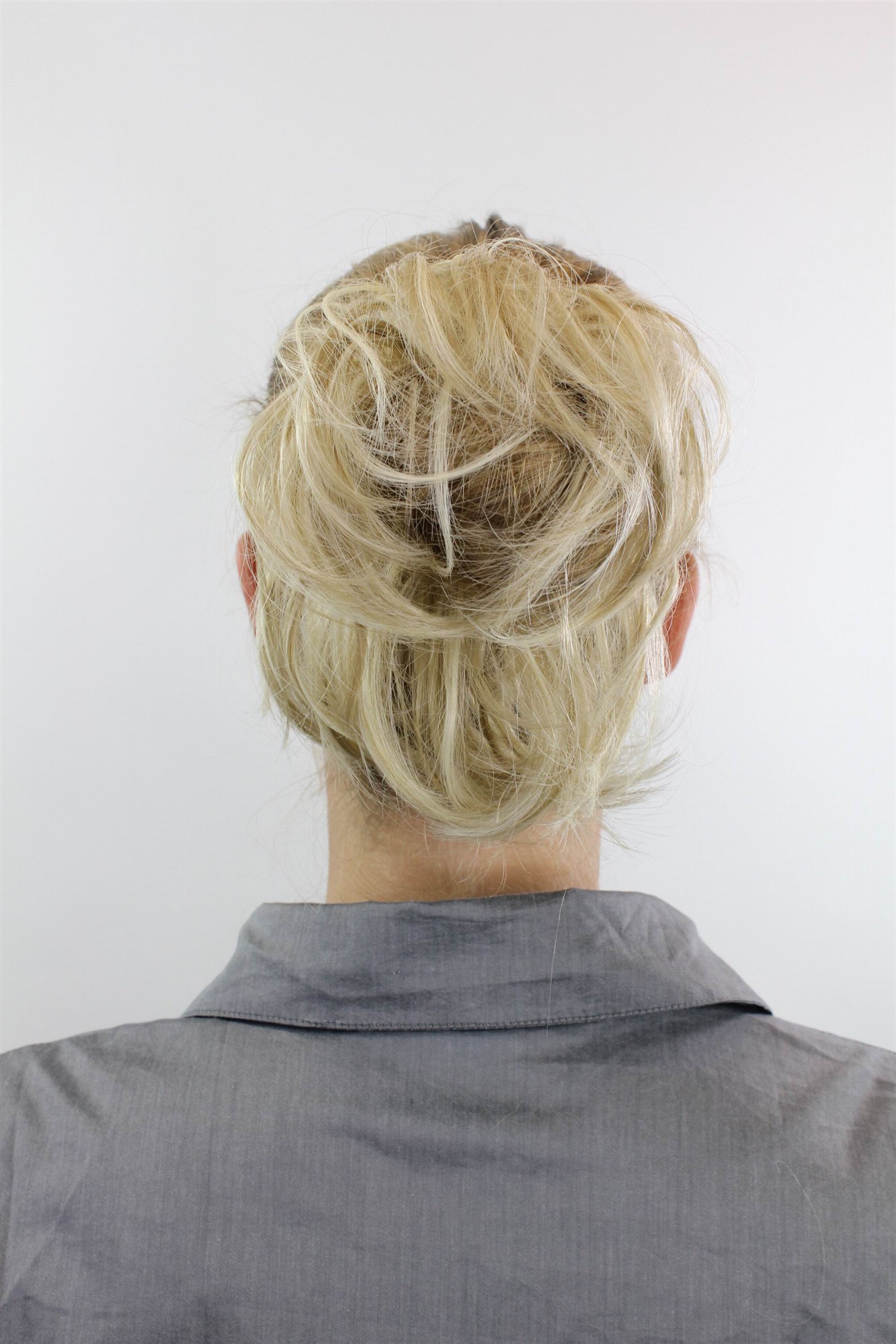 Scrunchie, blond mix, curled, short