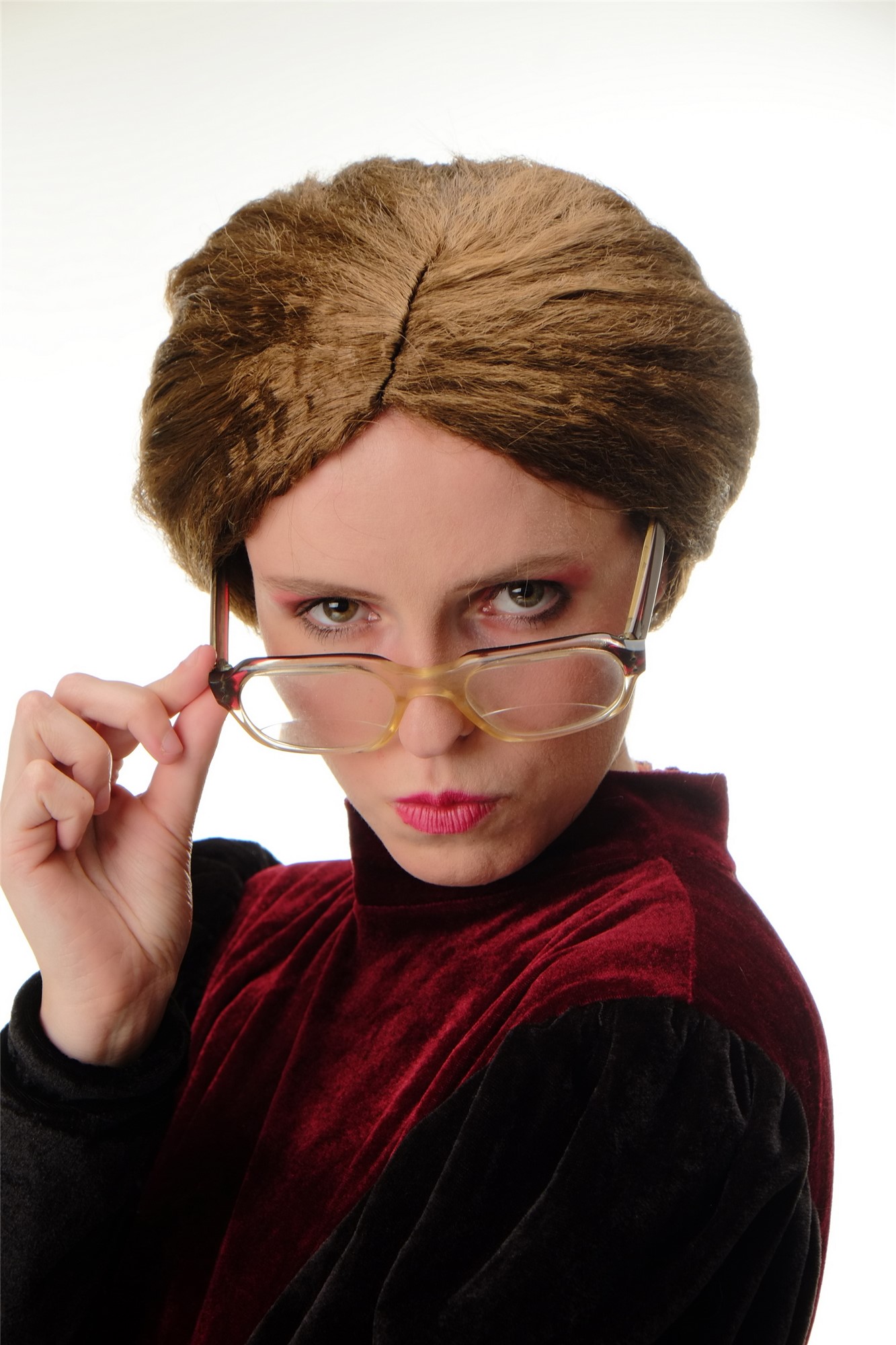 69020-P6 Wig Ladies Halloween Carnival strictly tied back hairbun Governess Granny brown, view 2, WIG ME UP: Your Perücken Online Shop Party Wig, Ladies, golden brown, straight, short