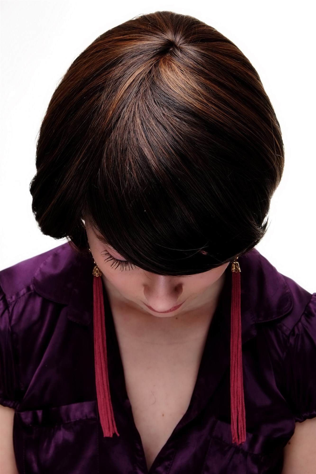 hochwertige Qualitätsperücken, Perücke mit Kurzhaarfrisur Bob Braun-Mix SA063-2T30, Ansicht 5, WIG ME UP: Ihr Perücken Online Shop glatte Tressen-Perücke mit Kopfhaut-Imitat Braun kurze Haare für Damen