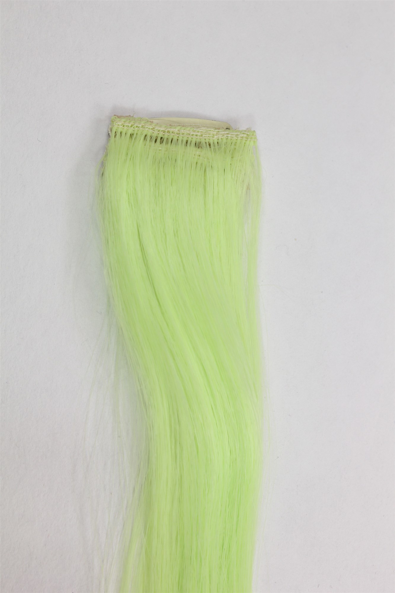 1 Clip-In Extension Strähne wellig Hellgrün YZF-P1C18-TF2606, Ansicht 3, WIG ME UP: Ihr Perücken Online Shop wellige Extensions Hellgrün 45 cm lang